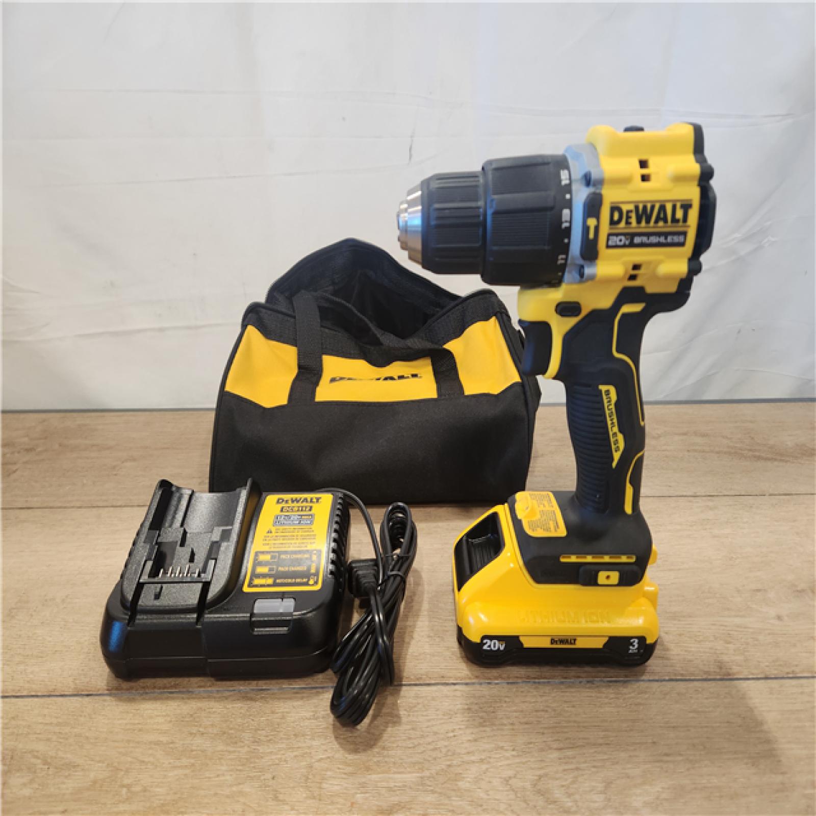 AS-IS- DEWALT ATOMIC 20V Cordless 1/2 in. Compact Hammer Drill Kit