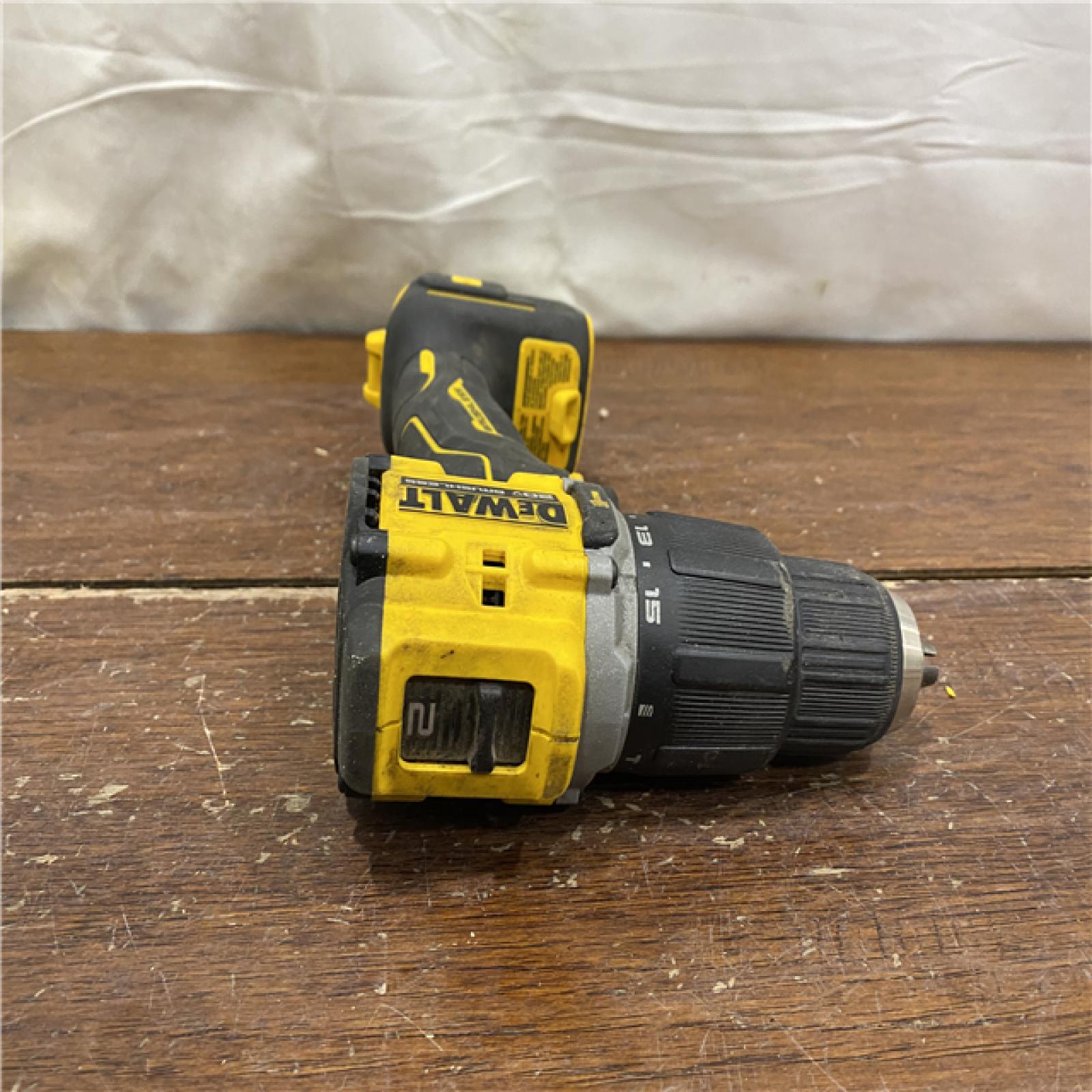 AS-IS DEWALT ATOMIC 20-Volt Lithium-Ion Cordless 1/2 in. Compact Hammer Drill with 3.0Ah Battery, Charger and Bag