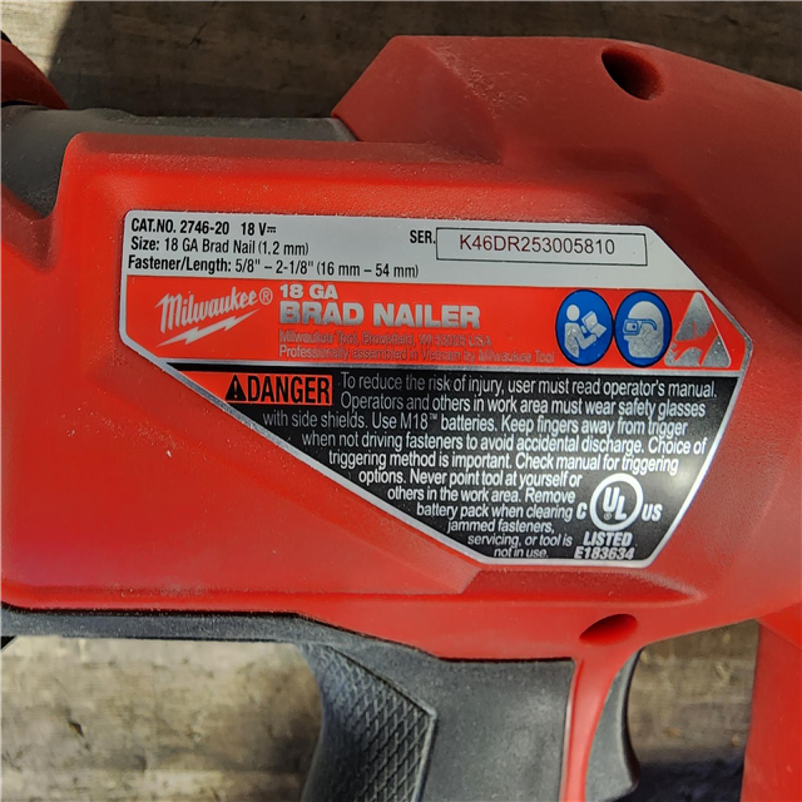 HOUSTON LOCATION - AS-IS Milwaukee M18 FUEL 18 Gauge Brad Nailer (TOOL ONLY)