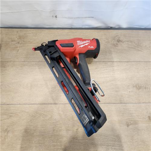 AS-IS- Milwaukee M18 FUEL 15 Ga. 18 Volt Brushless Angled Finish Nailer