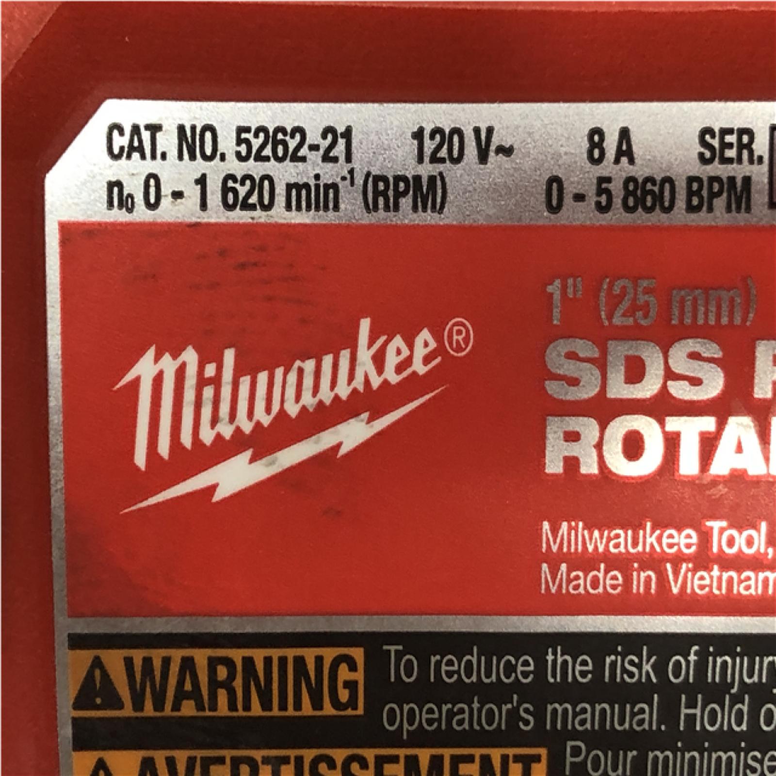 AS-IS Milwaukee 8 Amp Corded 1 in. SDS D-Handle Rotary Hammer