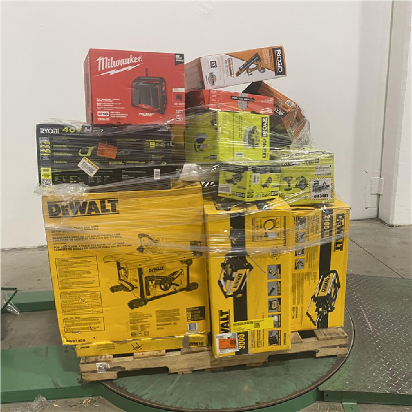 Dallas Location - As-Is Tool Pallet