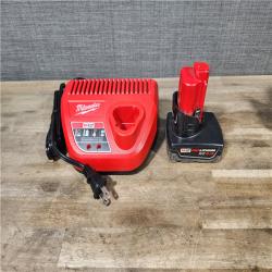 HOUSTON LOCATION - AS-IS Milwaukee Green 125 Ft. Cross Line and Plumb Points Laser Level Kit