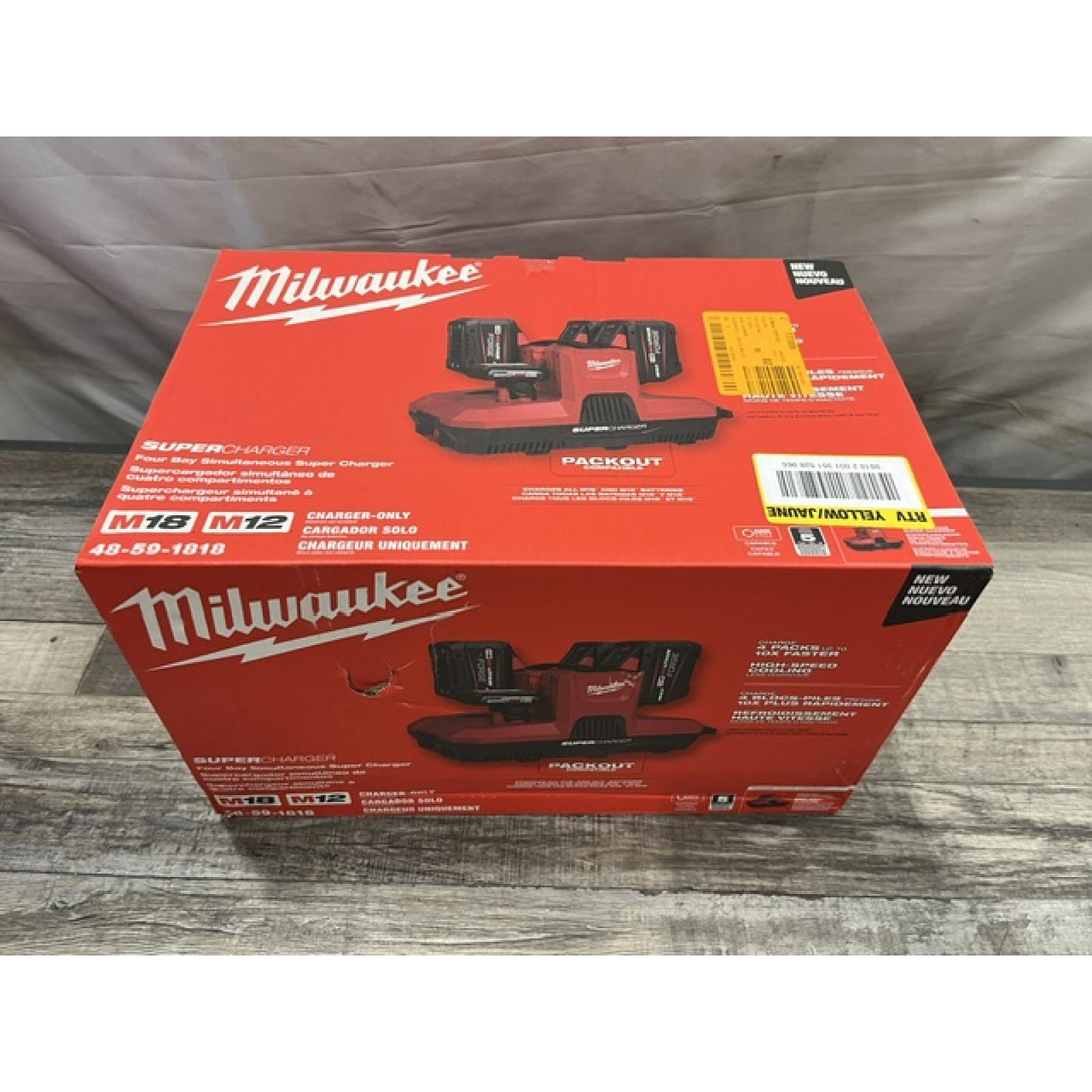 NEW - Milwaukee 12-Volt/18-Volt Lithium-Ion PACKOUT Four Bay Simultaneous Super Charger (Charger Only)