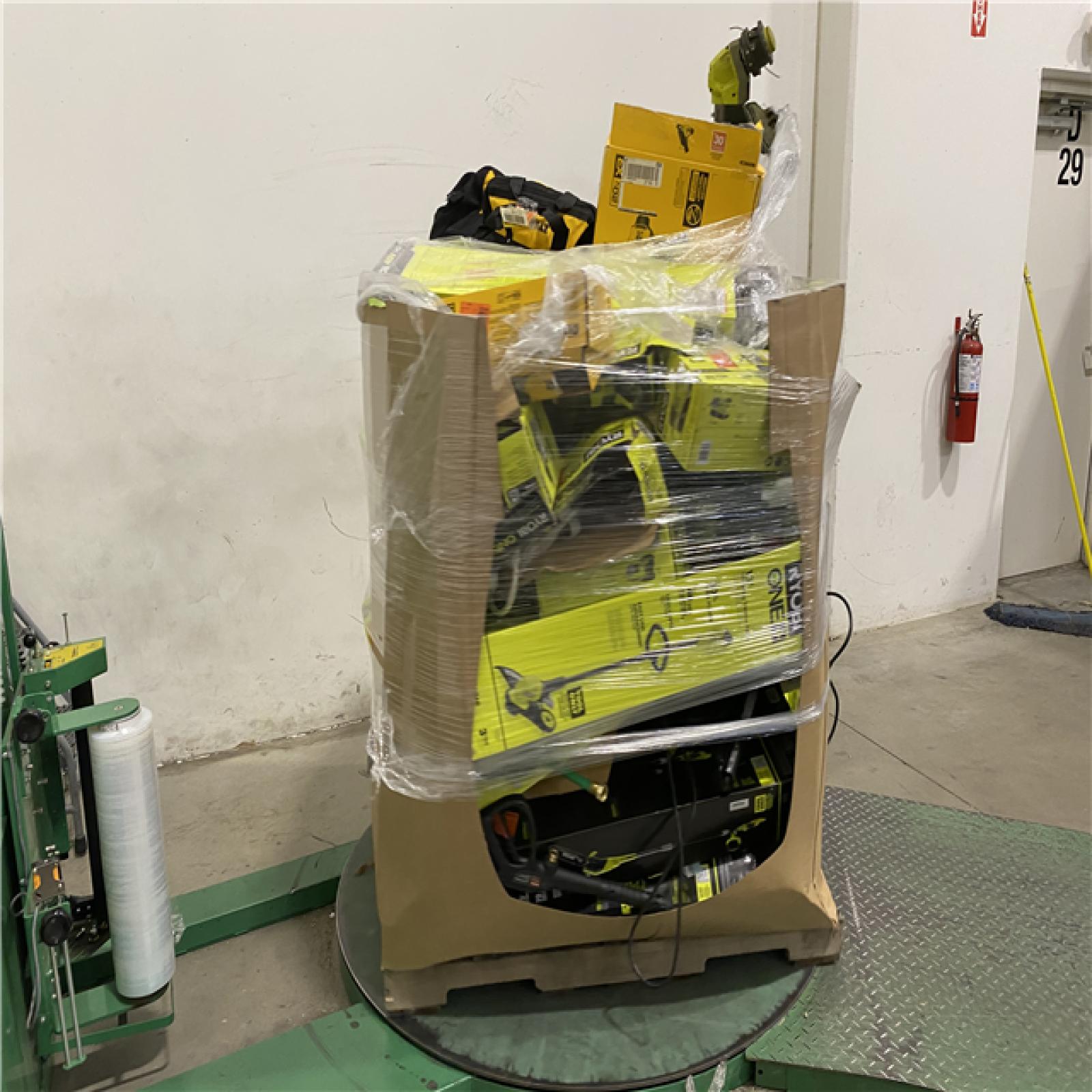 Dallas Location - As-Is DEWALT Tool Pallet