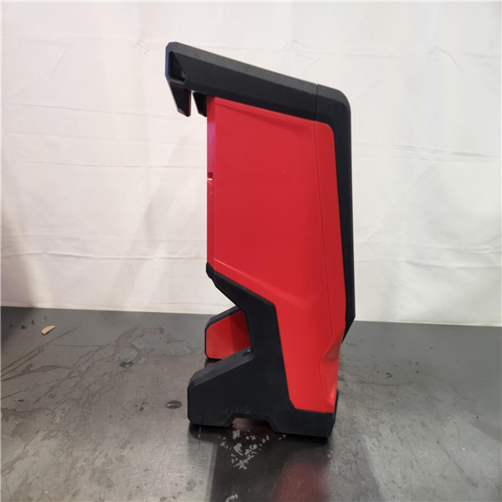 AS-IS- Milwaukee M18 Wireless Bluetooth Jobsite Speaker