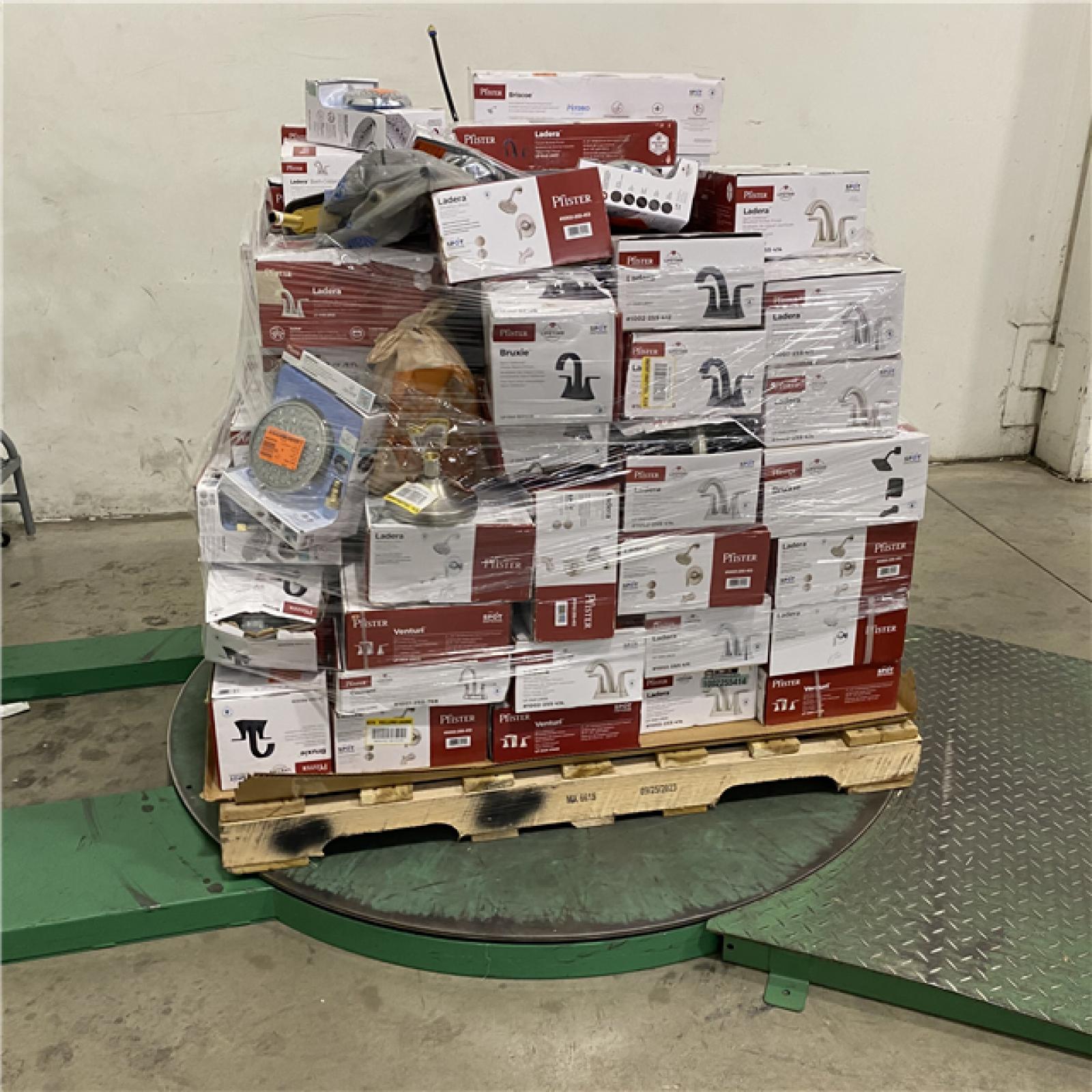 Dallas Location - As-Is Bath & Kitchen Faucets Palllet