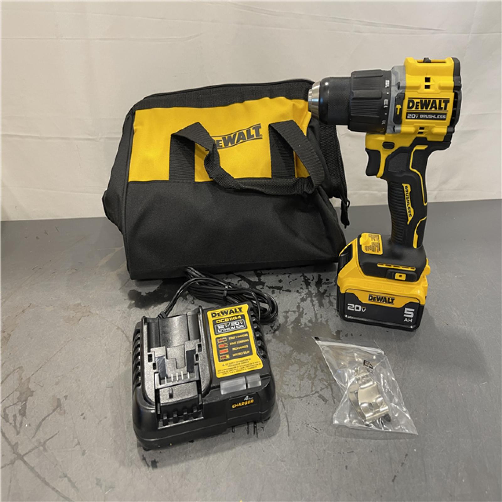 AS-IS - DEWALT ATOMIC 20V Lithium-Ion Cordless 1/2 in. Hammer Drill Kit