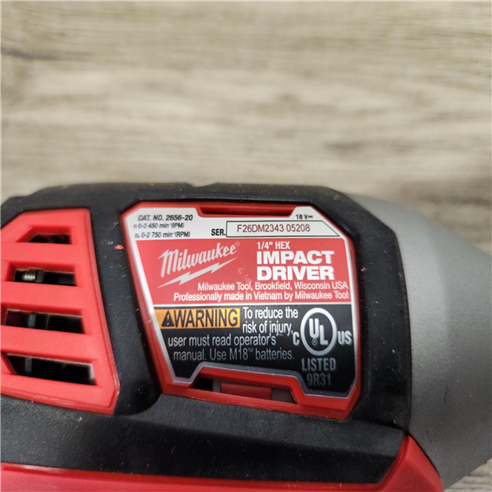 Phoenix Location NEW Milwaukee M18 18-Volt Lithium-Ion Cordless Combo Kit (5-Tool) with 2-Batteries, Charger and Tool Bag