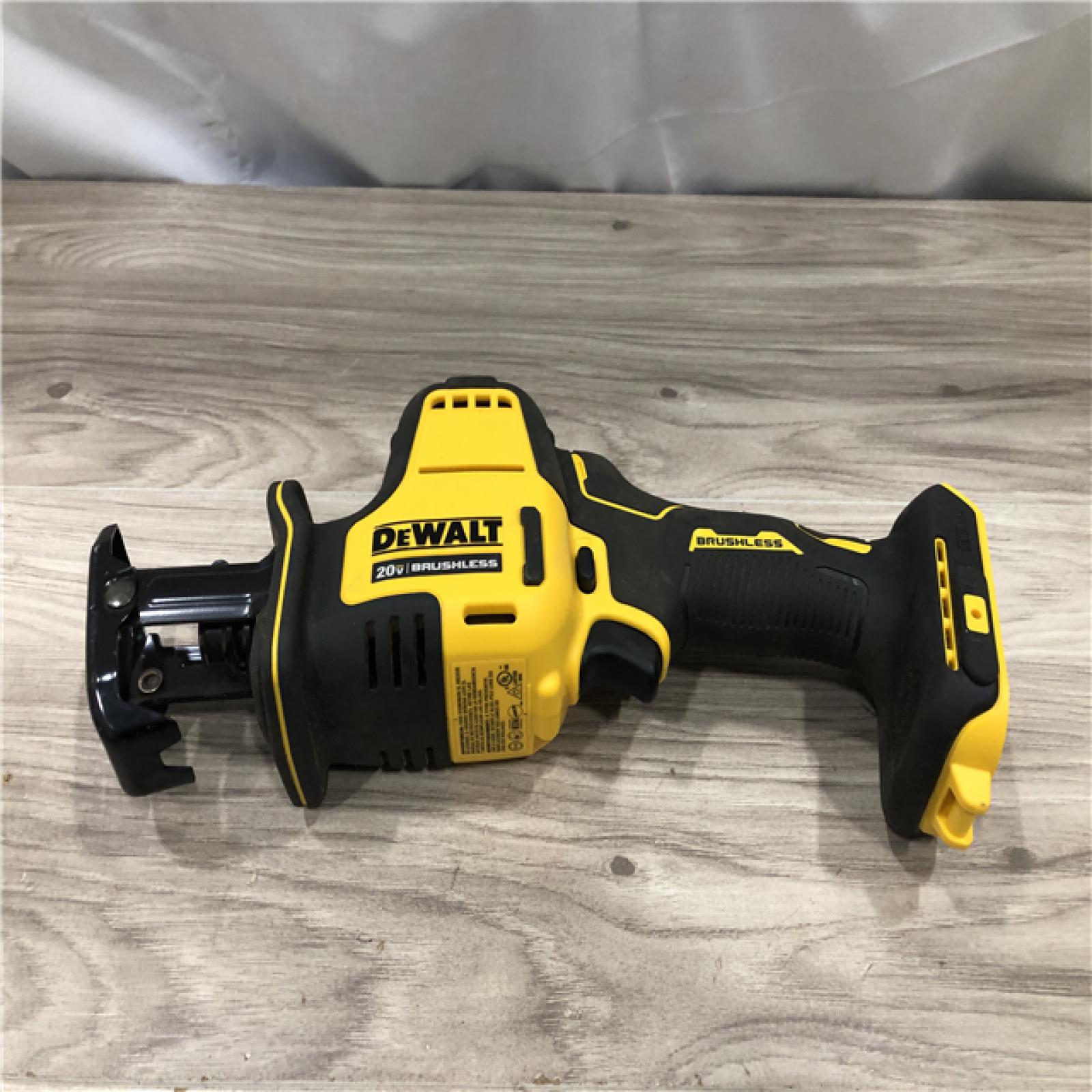 AS-IS Dewalt ATOMIC 20V MAX Cordless One-Handed Reciprocating Saw (Tool Only)
