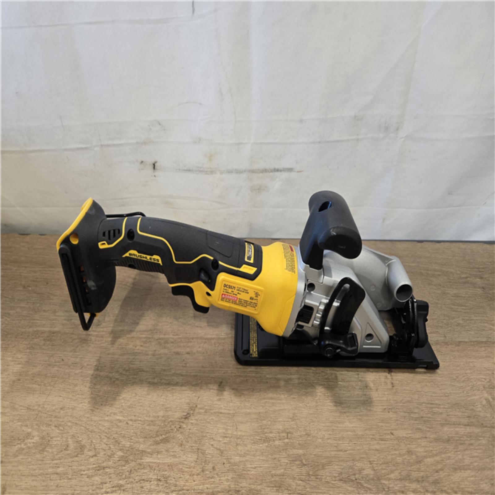 AS-IS DEWALT ATOMIC 20V MAX Cordless 4-1/2 in. Circular Saw (Tool Only)
