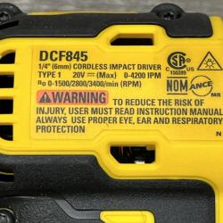 AS-IS DEWALT 20V XR Lithium-Ion Cordless Brushless 1/2 in. Drill/Driver Kit