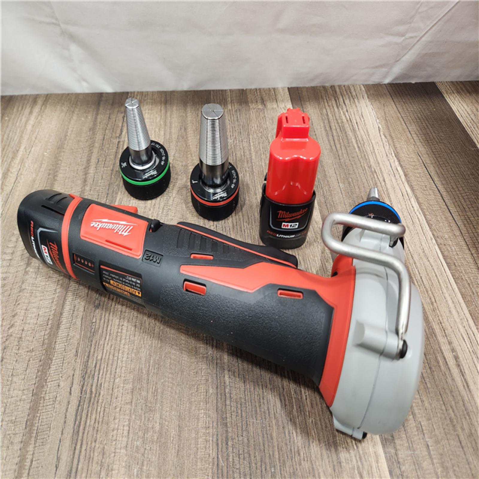 AS-IS- Milwaukee M12 12V Lithium-Ion Cordless PEX Expansion Tool Kit with (2) 1.5 Ah Batteries  (3) Expansion Heads and Hard Case