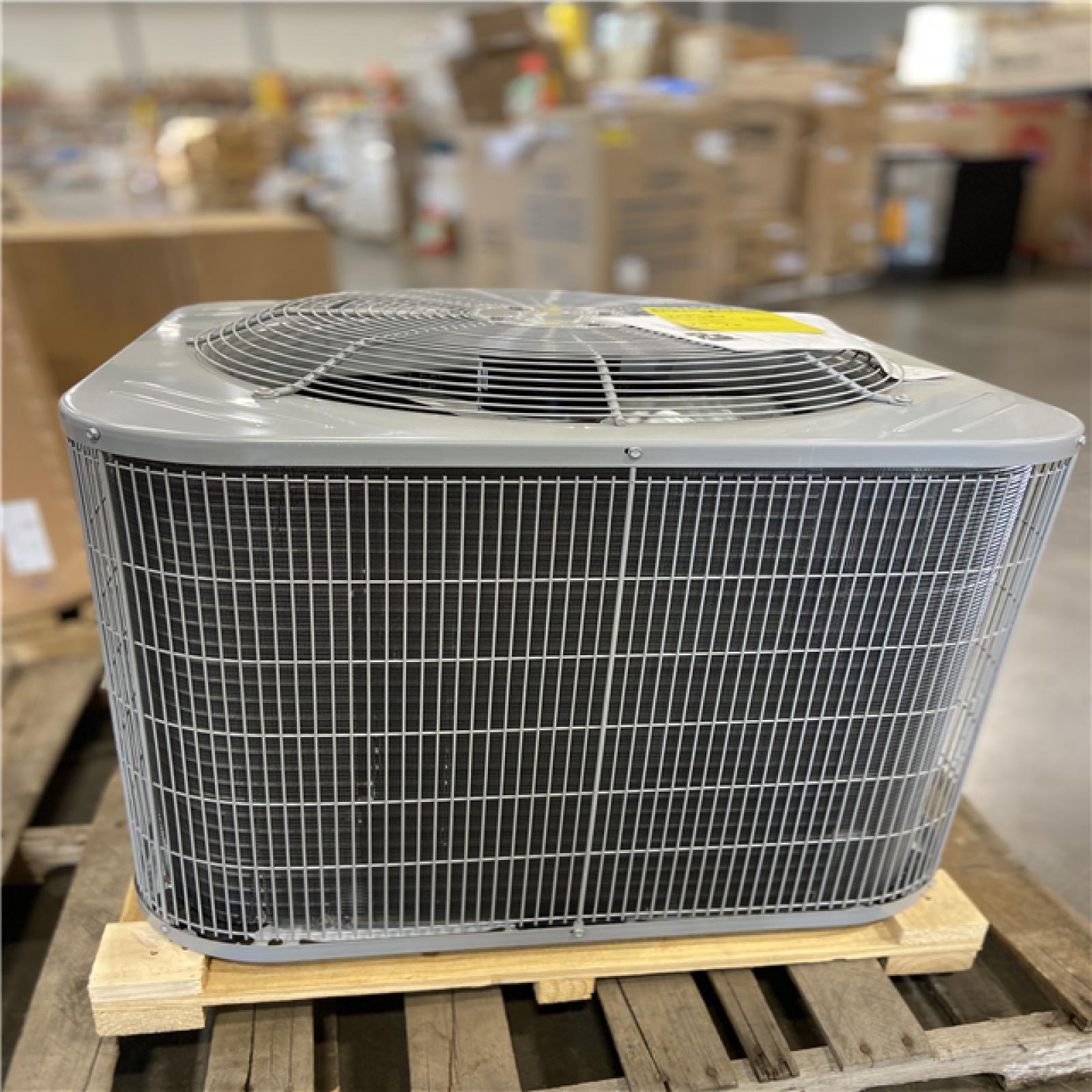 DALLAS LOCATION - Smartcomfort® by Carrier 1.5 Ton 14.3 Seer2 Heat Pump