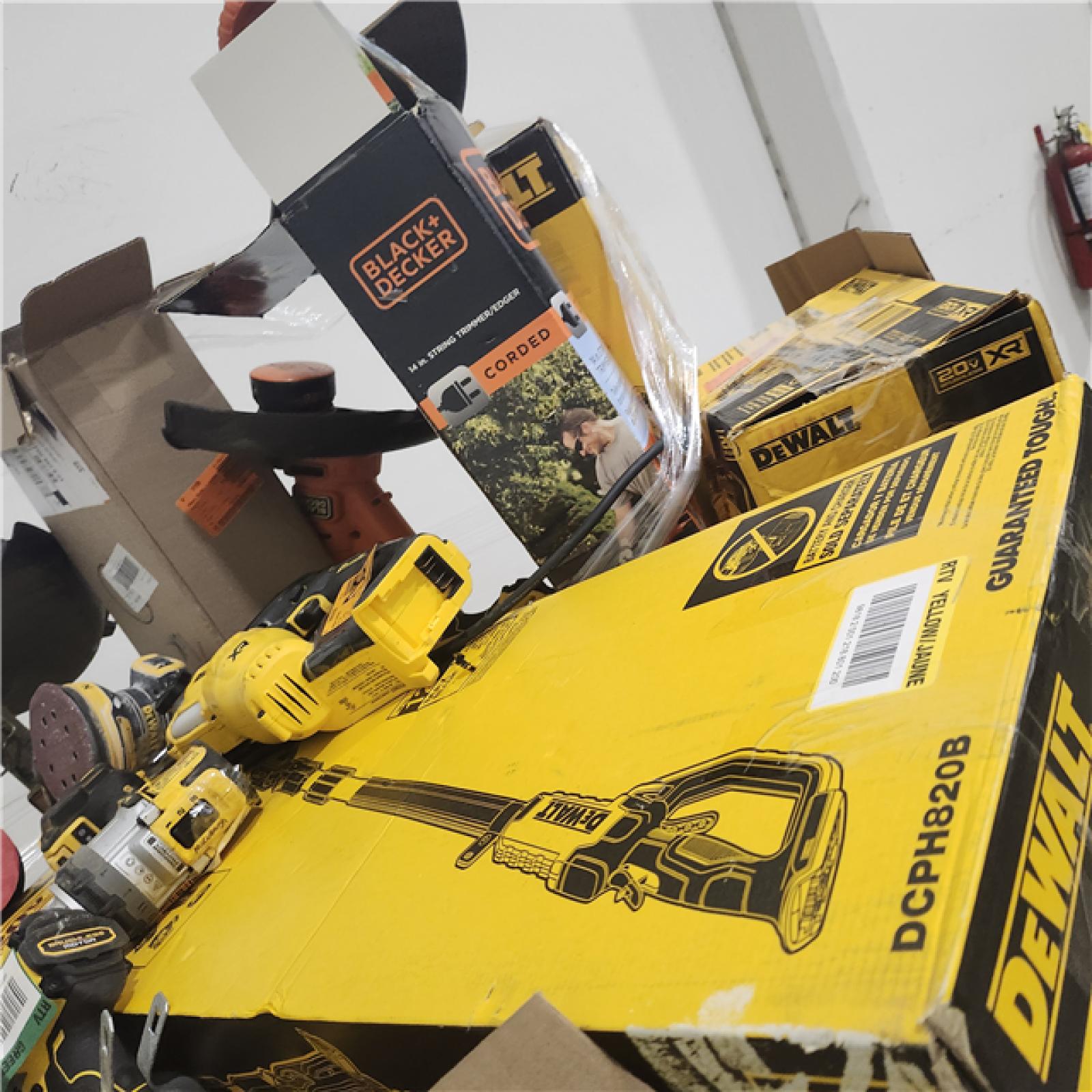 Dallas Location - As-Is DEWALT Tool Pallet