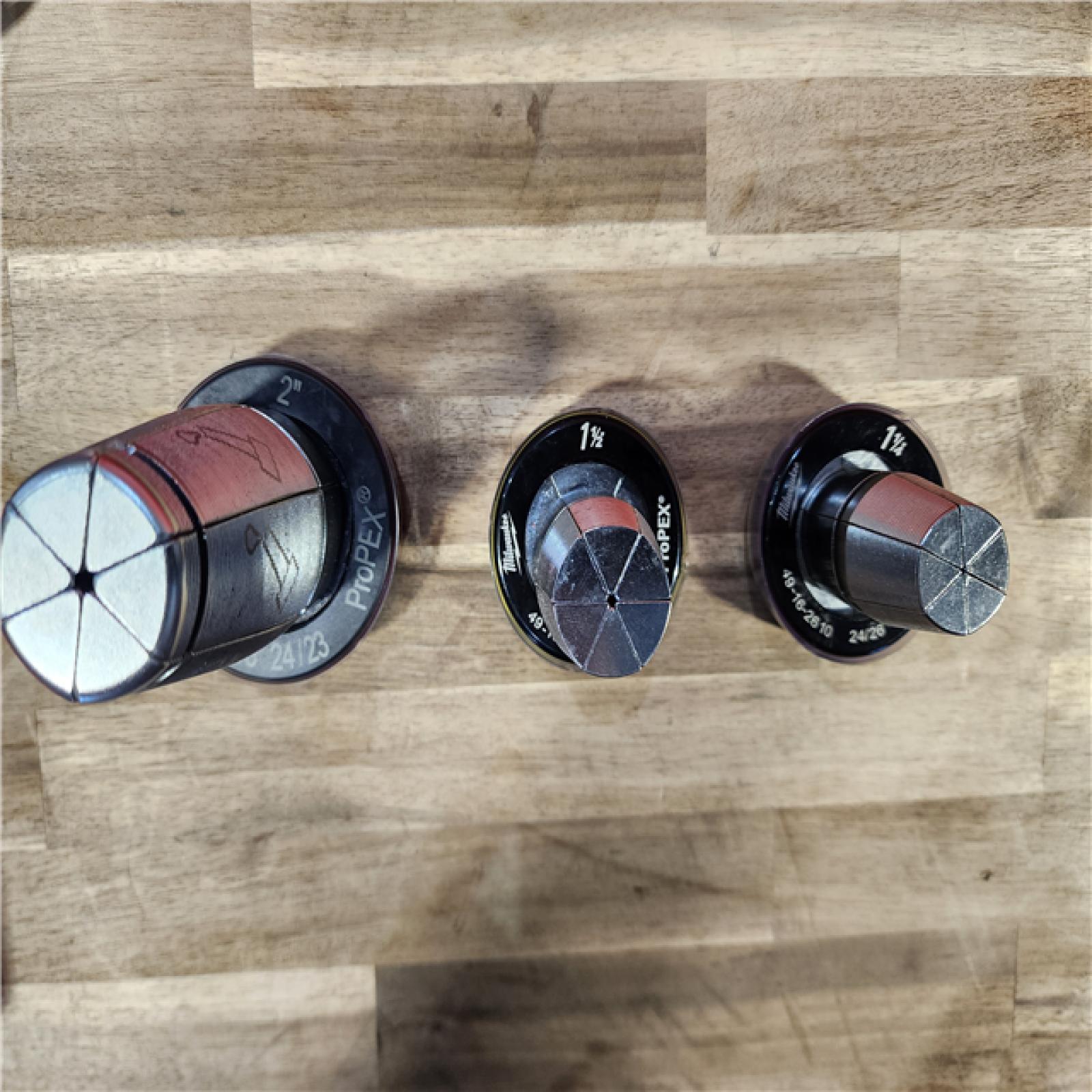 HOUSTON LOCATION - AS-IS (APPEARS LIKE NEW) M18 Fuel 18-Volt Lithium-Ion Brushless Cordless 1/2 in. - 2 in. Expansion Tool Kit, with 3-Heads, 2-Batteries