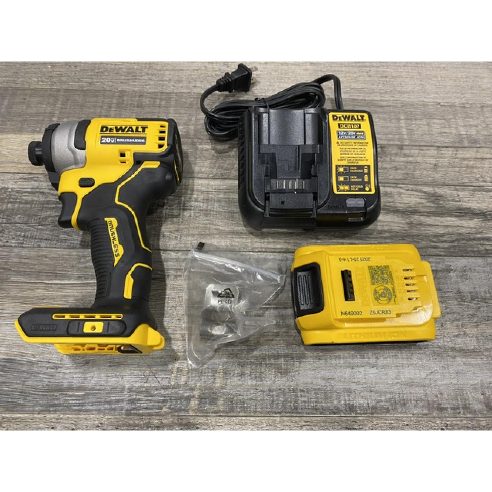 AS-IS DEWALT Atomic 20V Max Lithium-Ion Brushless Cordless Compact 1/4 in. Impact Driver Kit
