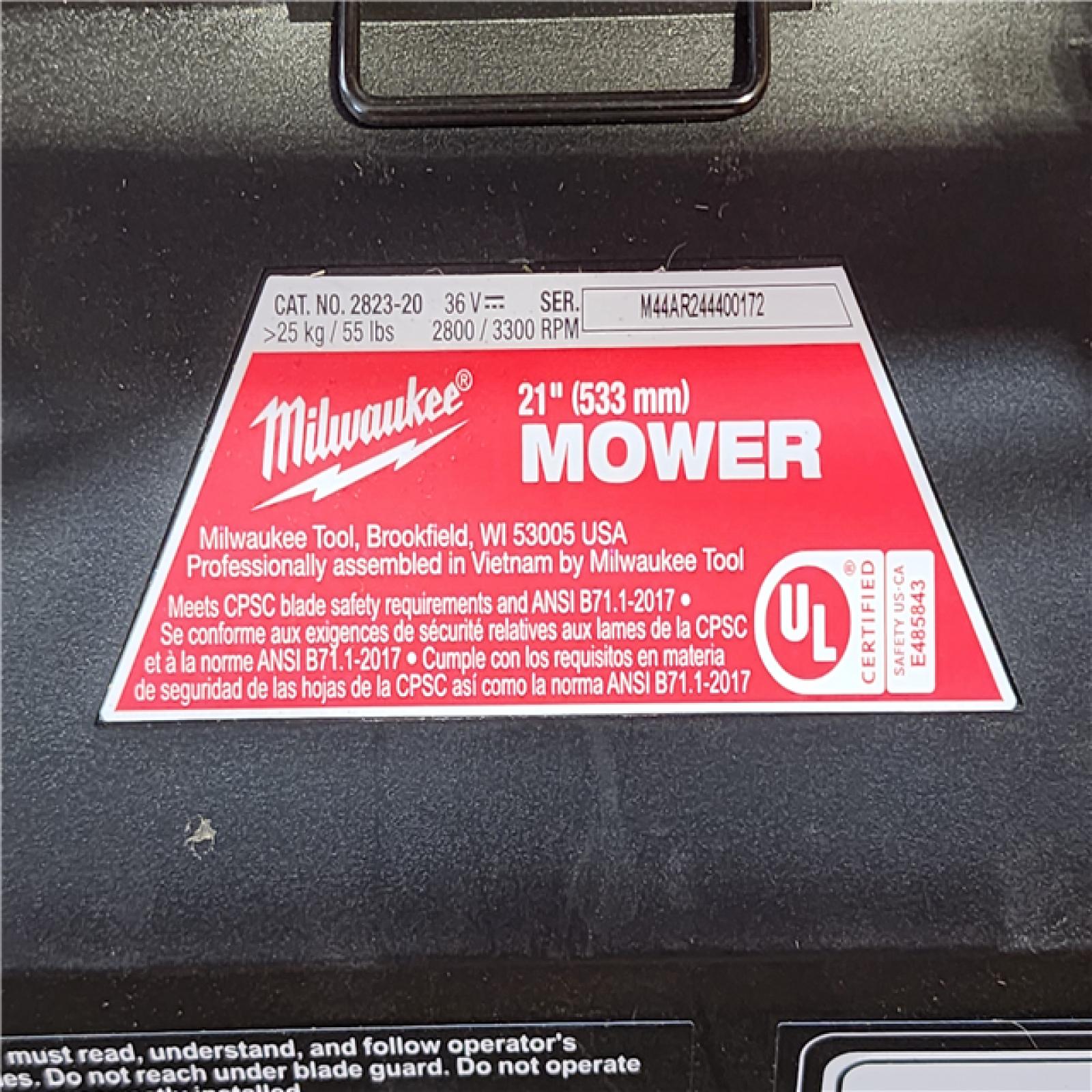 HOUSTON LOCATION - AS-IS Milwaukee M18 FUEL 2823-20 21 in. 18 V Battery Self-Propelled Lawn Mower (TOOL ONLY)