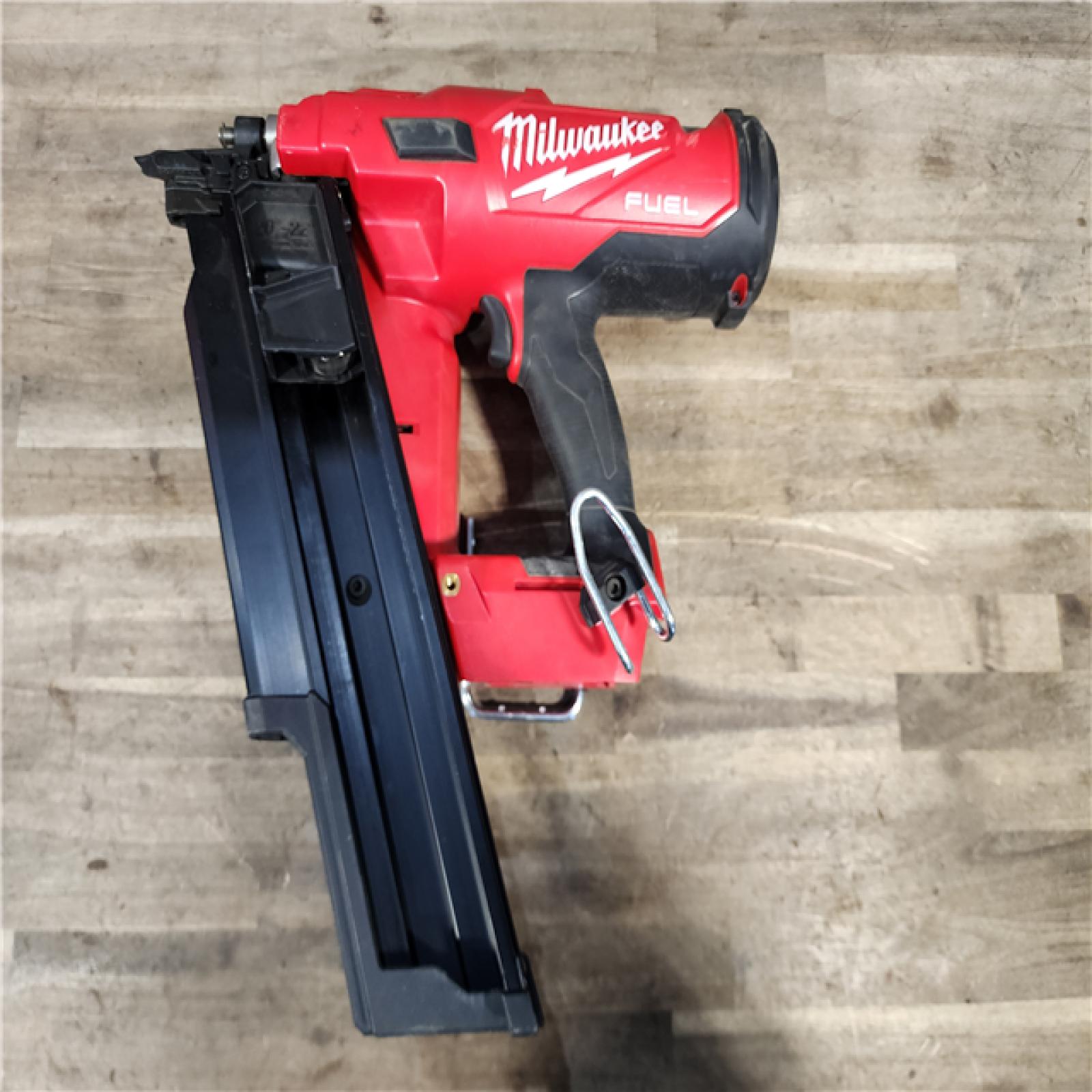 HOUSTON LOCATION - AS-IS Milwaukee 2744-20 M18 FUEL 3-1/2 in. 18V 21-Degree Lithium-Ion Brushless Cordless Framing Nailer (Tool-Only)