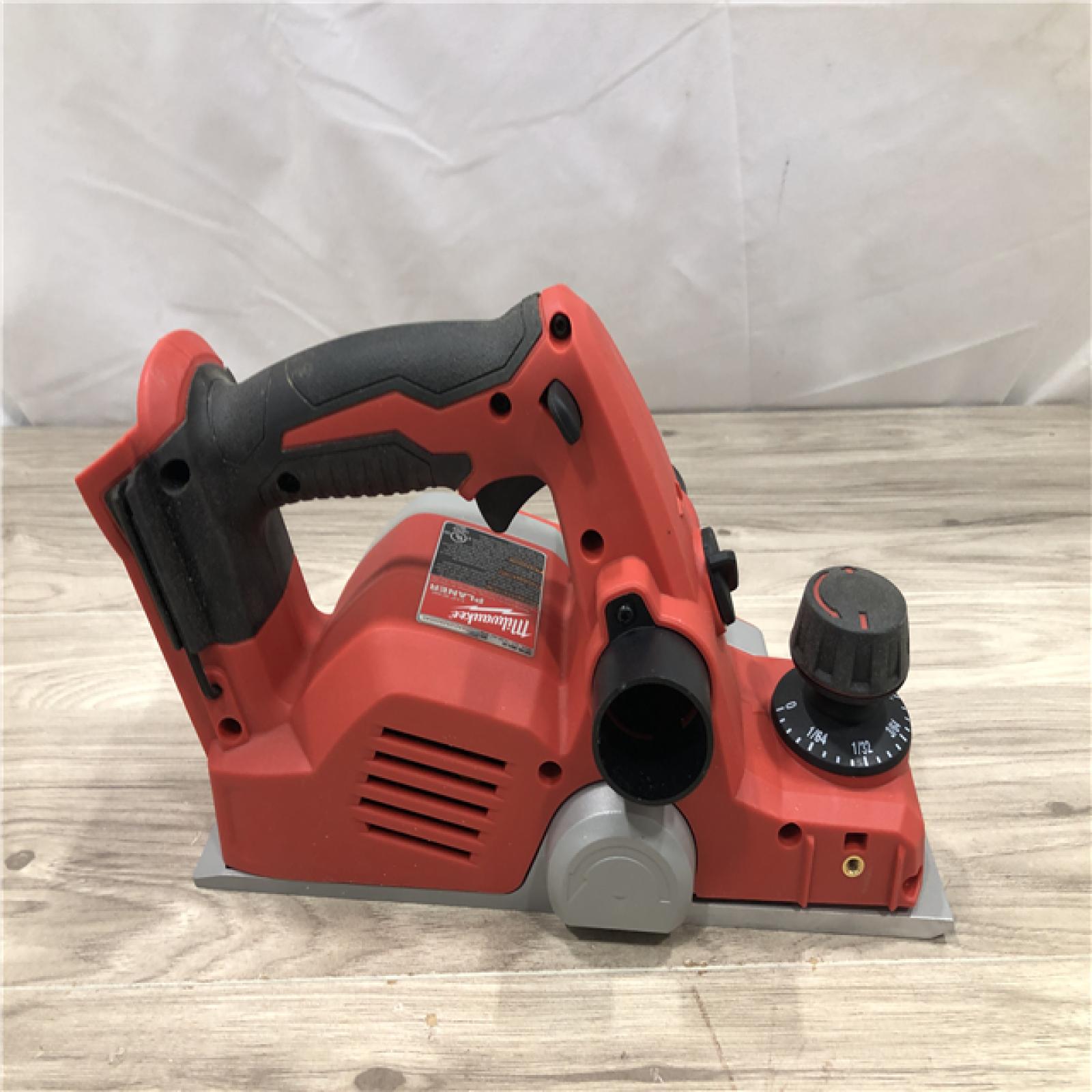 AS-IS Milwaukee M18 18-Volt Lithium-Ion Cordless 3-1/4 in. Planer (Tool-Only)