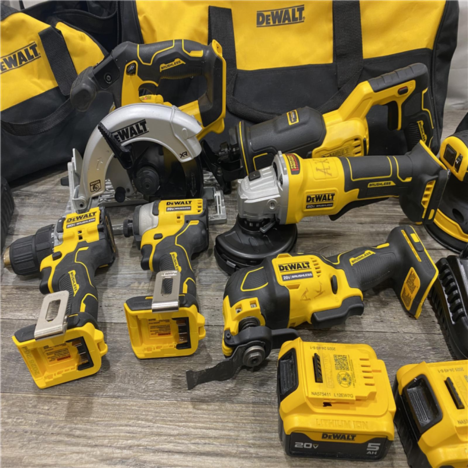 AS-IS DEWALT 20V Lithium-Ion Cordless 8-Tool Combo Kit