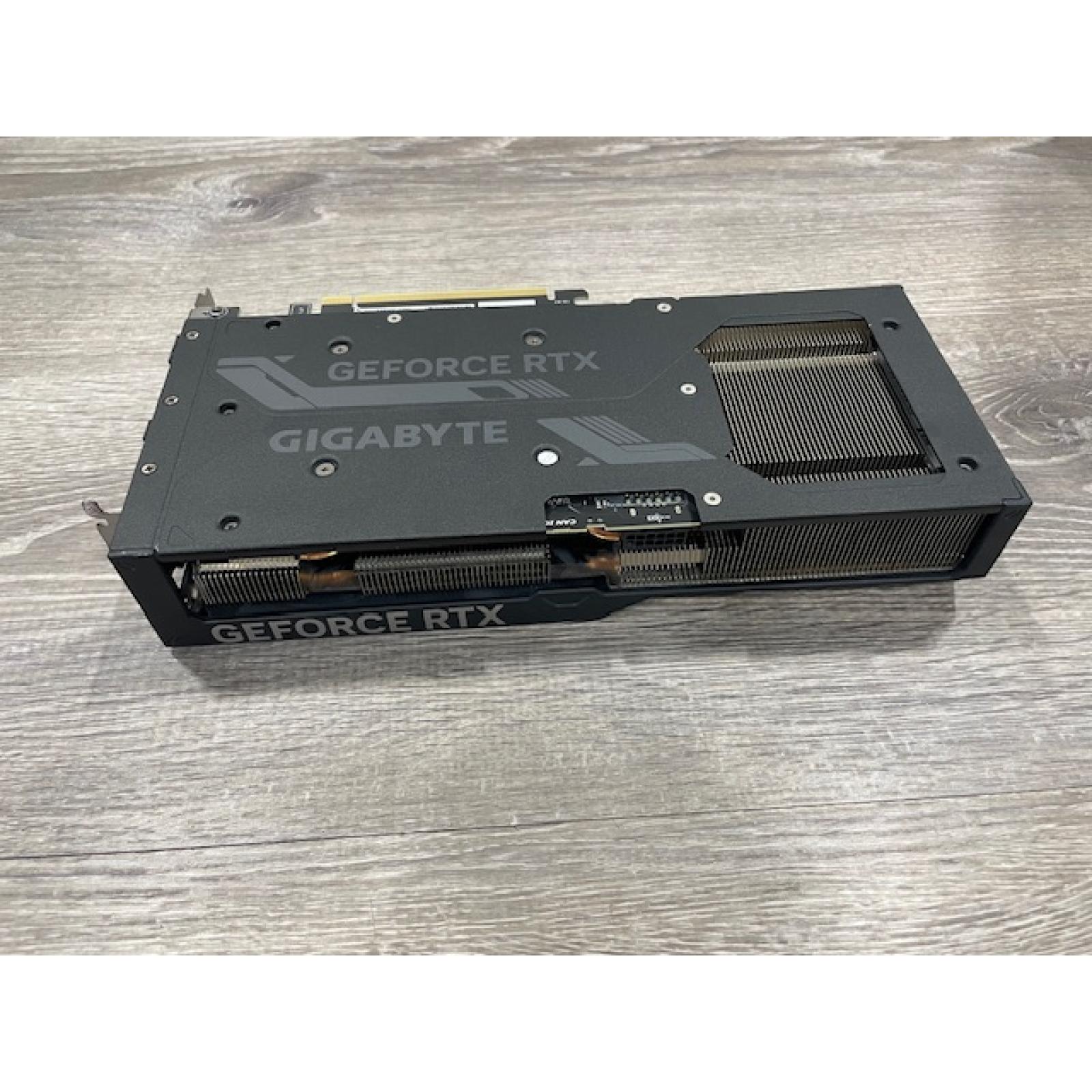 AS-IS GIGABYTE GeForce RTX 4070 SUPER WINDFORCE OC 12G NVIDIA 12 GB GDDR6X