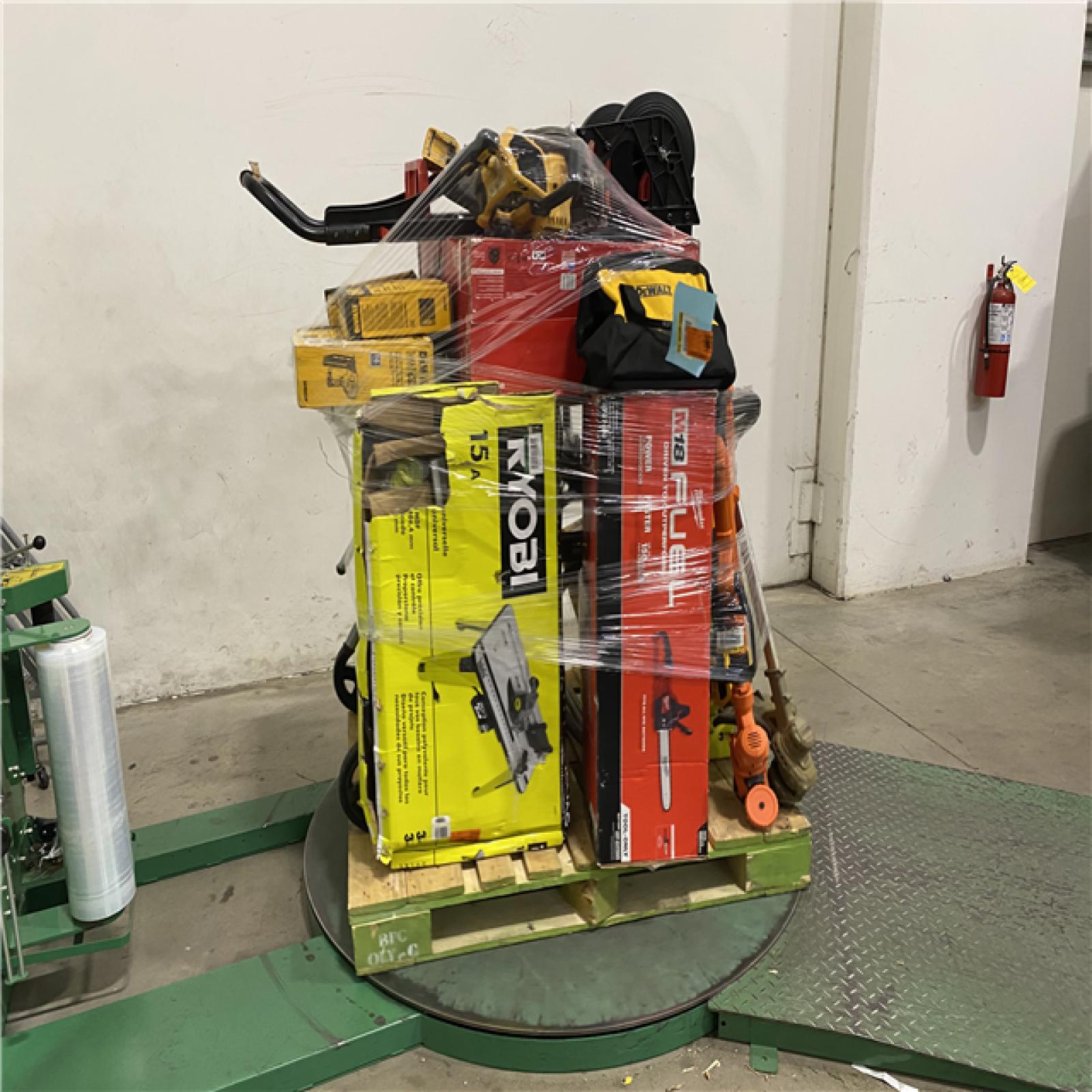 Dallas Location - As-Is Tool Pallet