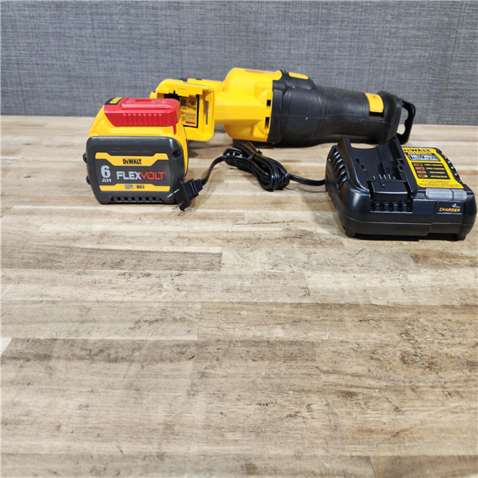 HOUSTON LOCATION - AS-IS FLEXVOLT 60V MAX Cordless Brushless Reciprocating Saw Kit with (1) FLEXVOLT 6.0Ah Battery