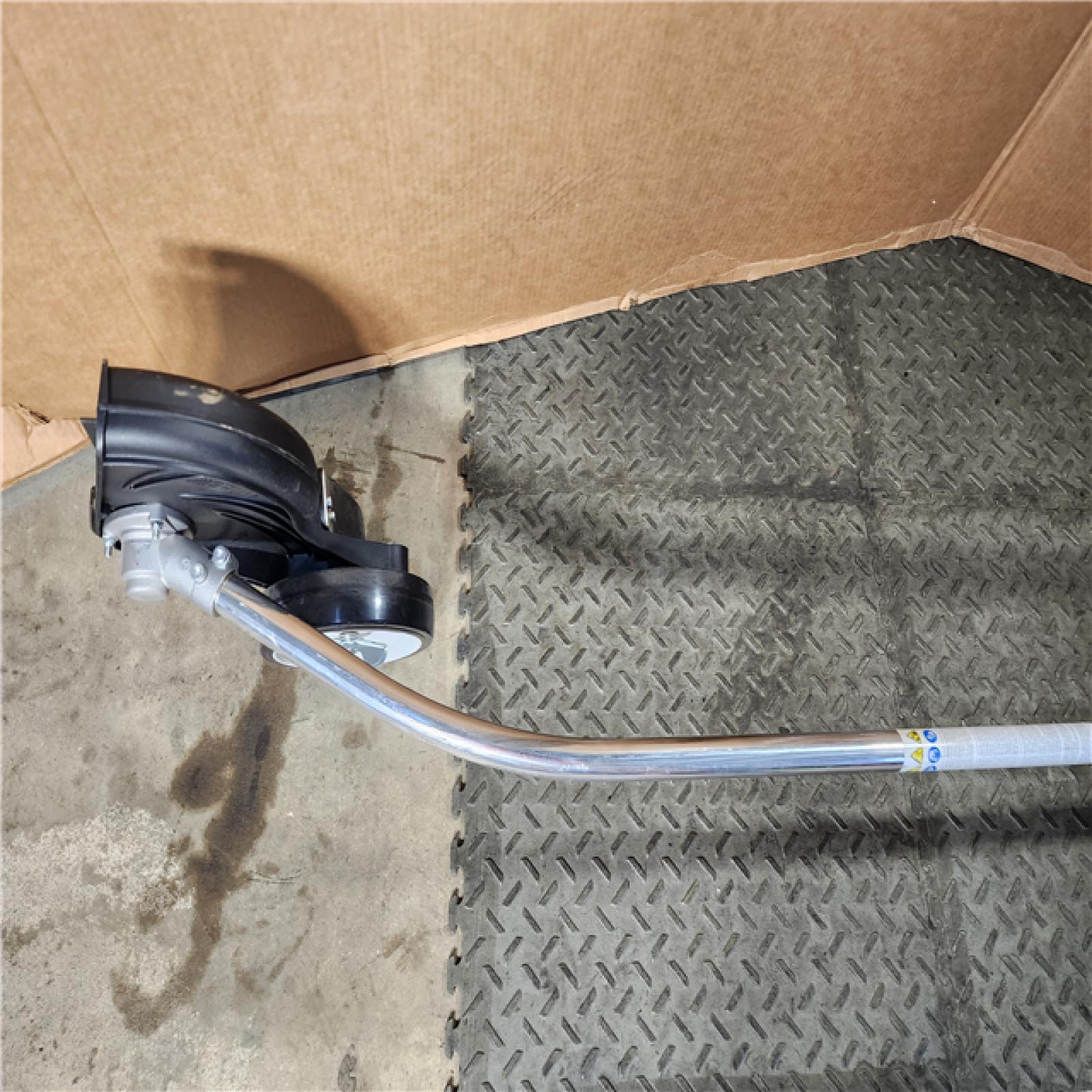 HOUSTON LOCATION - AS-IS ECHO 21.2 cc Gas 2-Stroke Lawn Edger