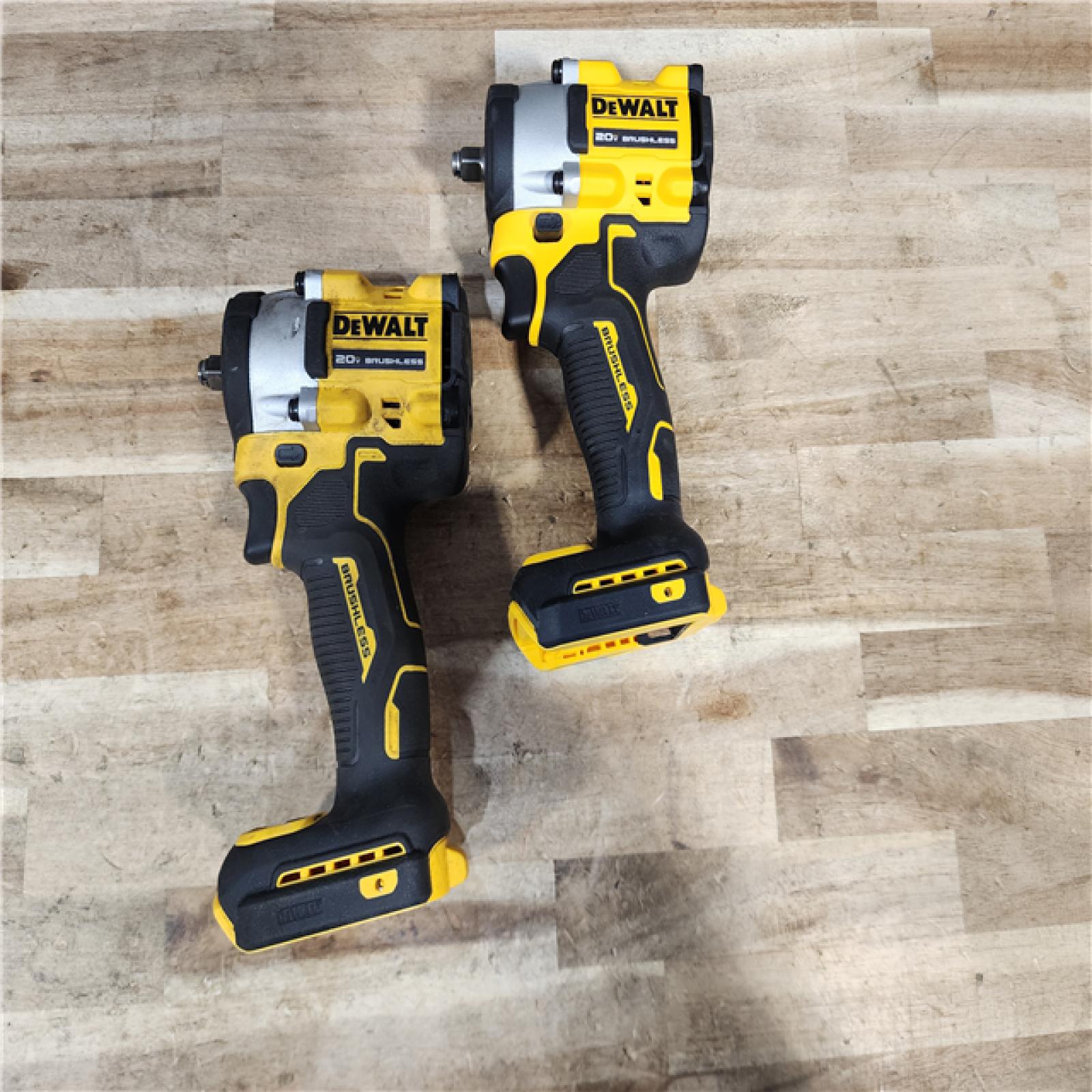 HOUSTON LOCATION - AS-IS DEWALT 2 TOOL COMBO KIT W/ (2) BATTERY & CHARGER