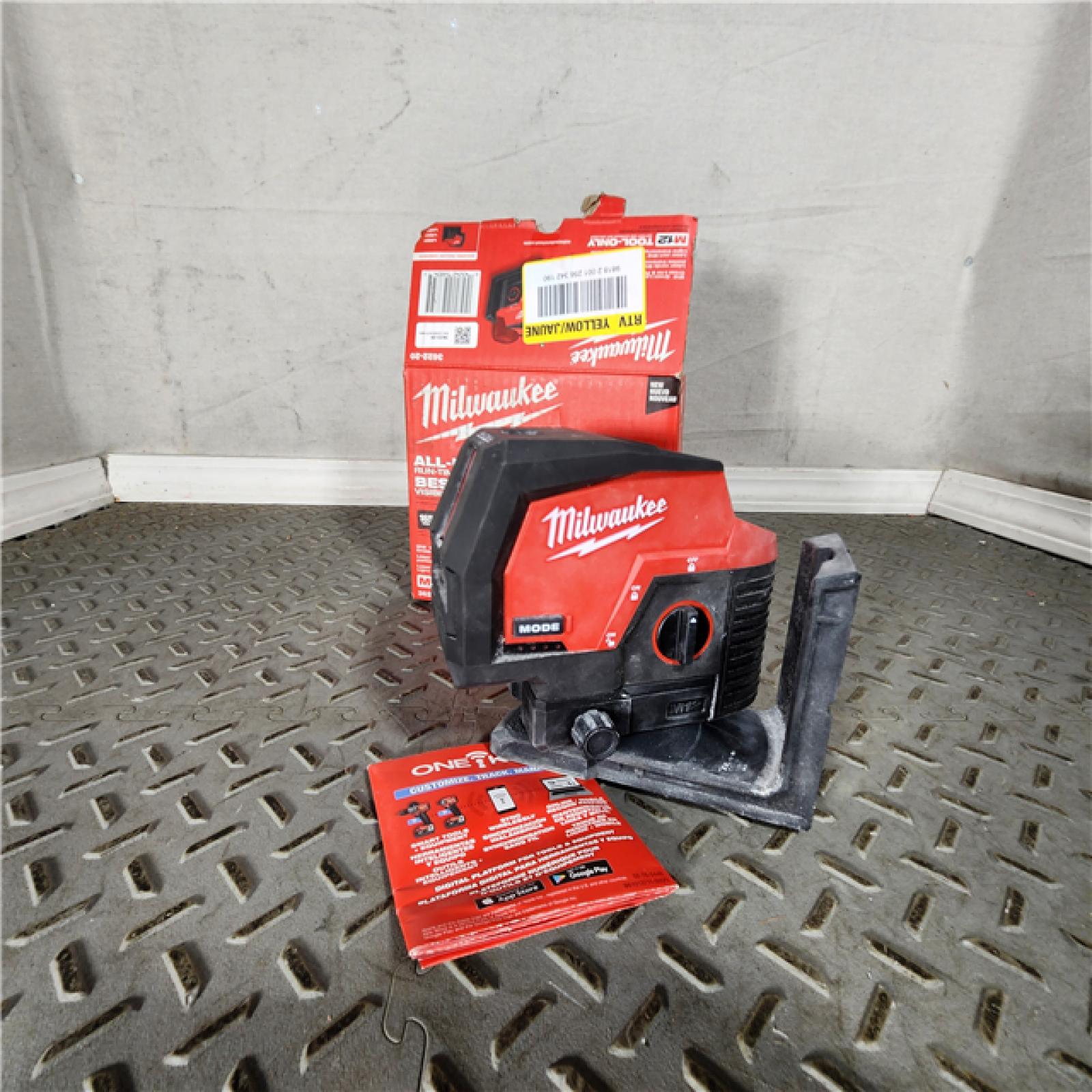 Houston Location - AS-IS  Milwaukee 3622-20 M12 12V Lithium-Ion Cordless Green Beam Cross Line & Plumb Points Laser (Tool Only) - Appears IN GOOD Condition