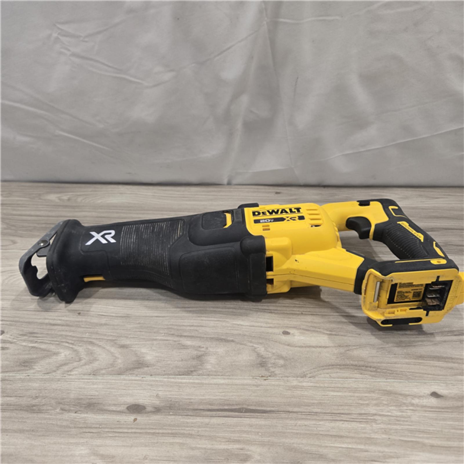AS-IS DeWalt 20V MAX XR Cordless Reciprocating Saw (Tool-Only)