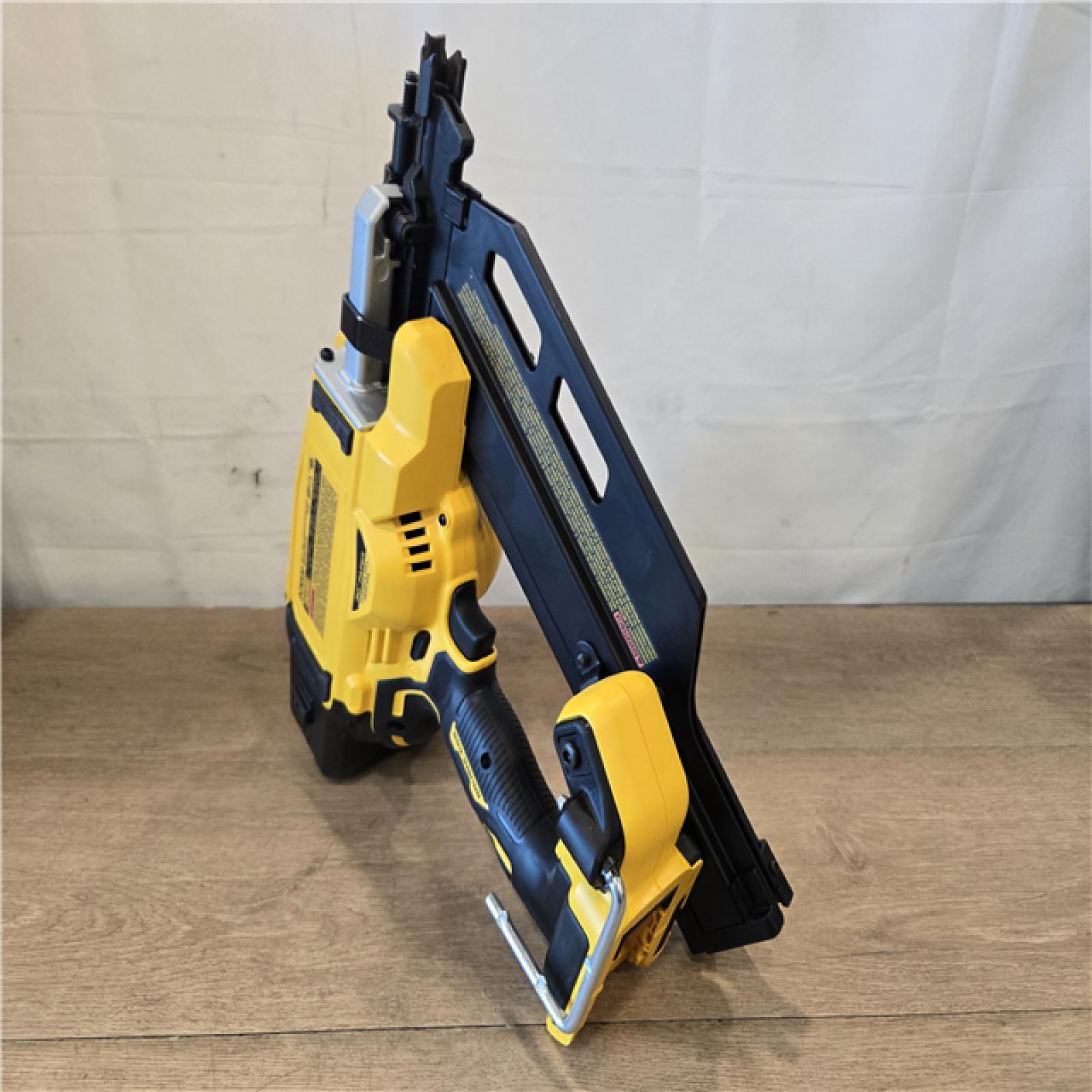 AS-IS DEWALT 20V 30 Degree Cordless Framing Nailer (Tool-Only)