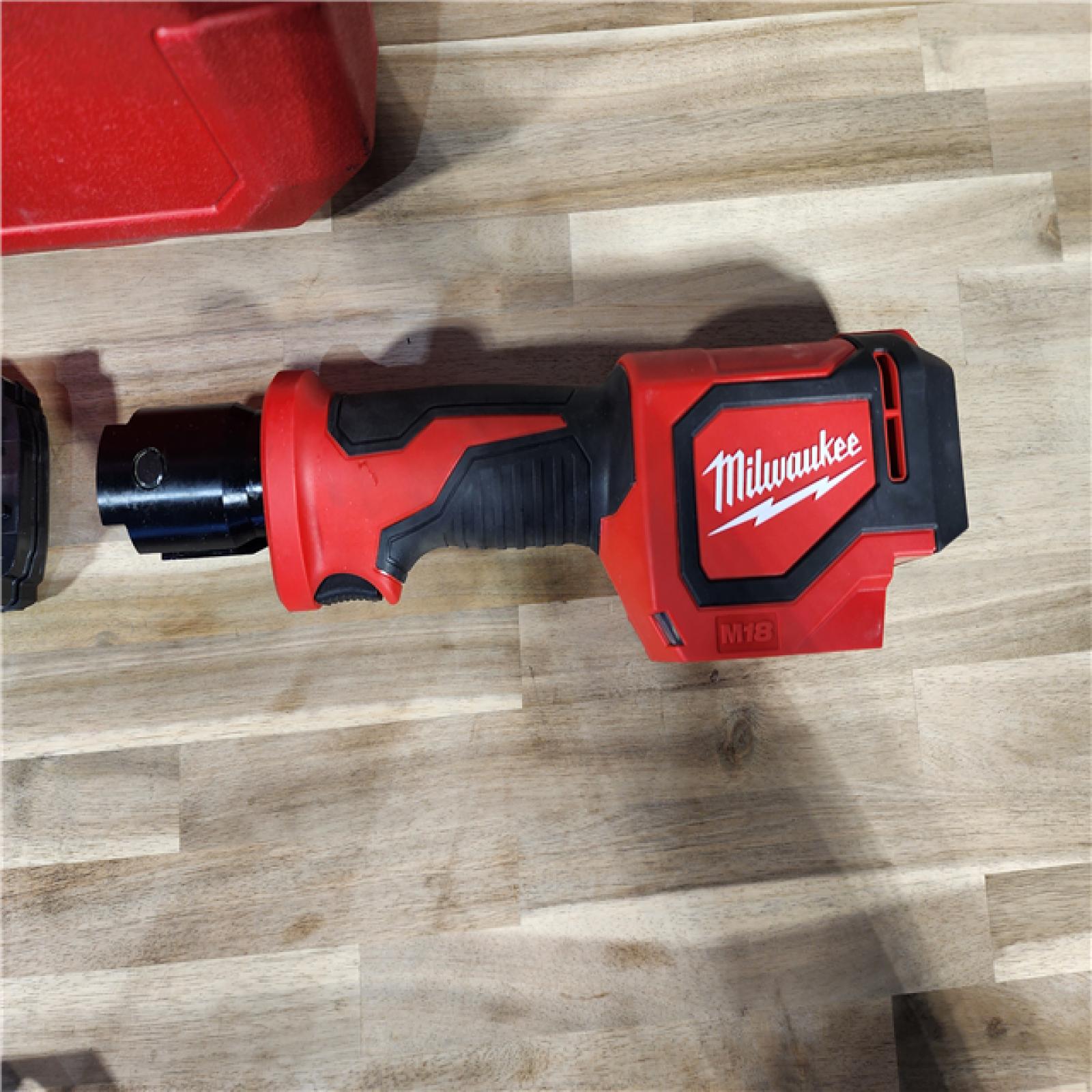 HOUSTON LOCATION - AS-IS M18 18V Lithium-Ion Cordless Short Throw Press Tool Kit with 3 PEX Crimp Jaws (2) 2.0 Ah Batteries and Charger