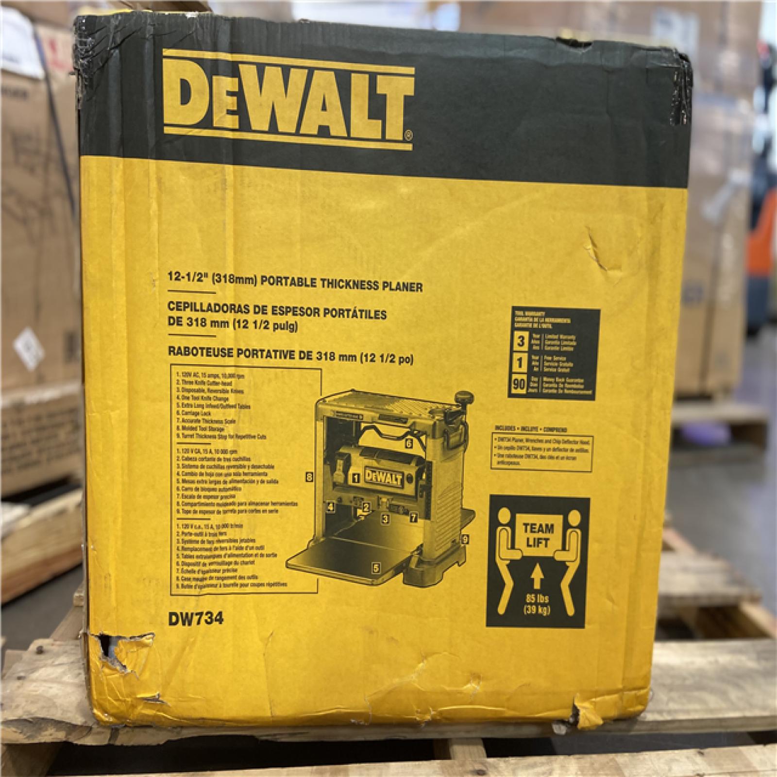 DALLAS LOCATION - DEWALT 15 Amp Corded 12.5 in. Bench Planer