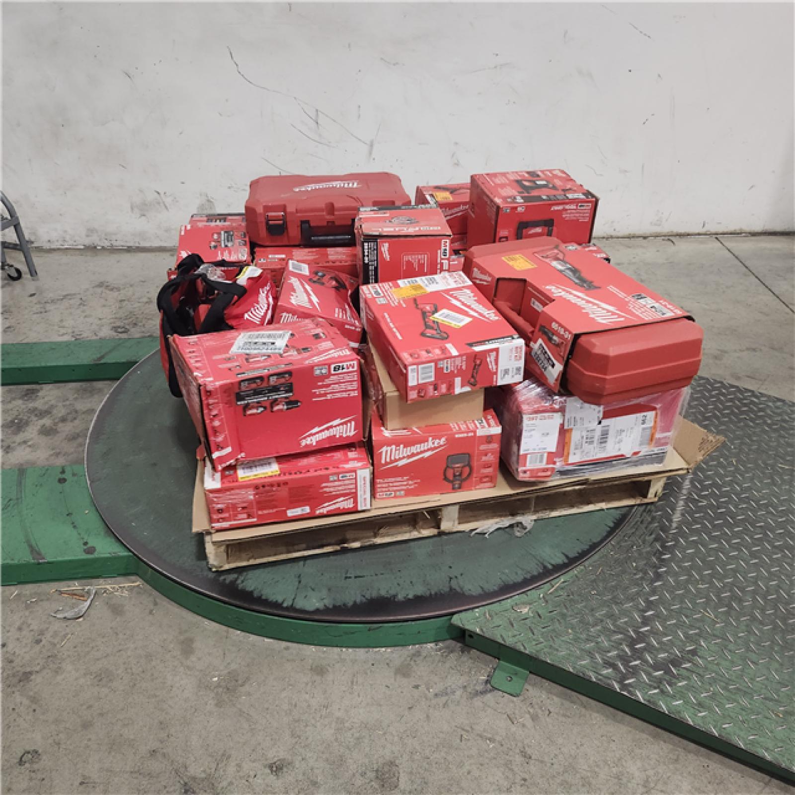 Dallas Location - As-Is MILWAUKEE Tool Pallet