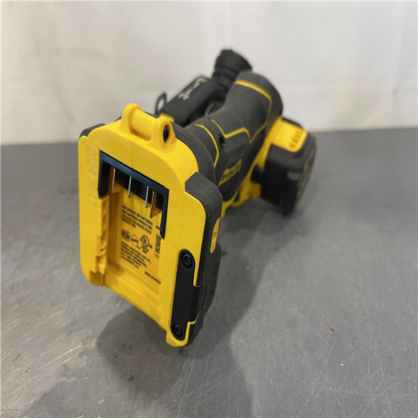AS-IS - DeWalt 20V MAX XR 3 in. Cordless Brushless Cut-Off Saw