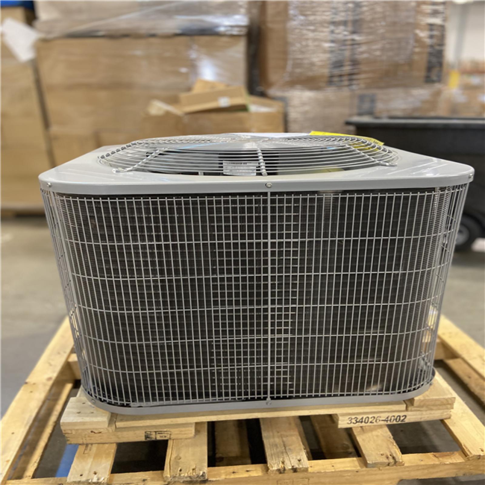 DALLAS LOCATION - Smartcomfort® by Carrier 2.5 Ton 14.3 Seer2 Heat Pump