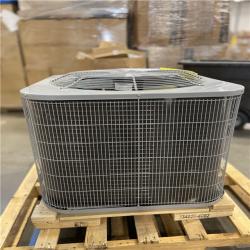 DALLAS LOCATION - Smartcomfort® by Carrier 2.5 Ton 14.3 Seer2 Heat Pump