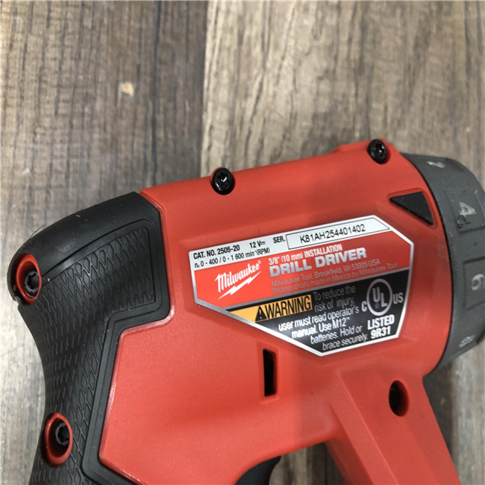 AS-IS Milwaukee FUEL 12V Lithium-Ion Brushless Cordless 4-in-1 Installation 3/8 in. Drill Driver (Tool-Only)