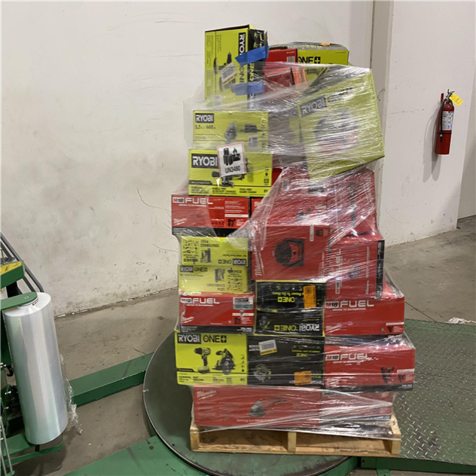 Dallas Location - As-Is Tool Pallet