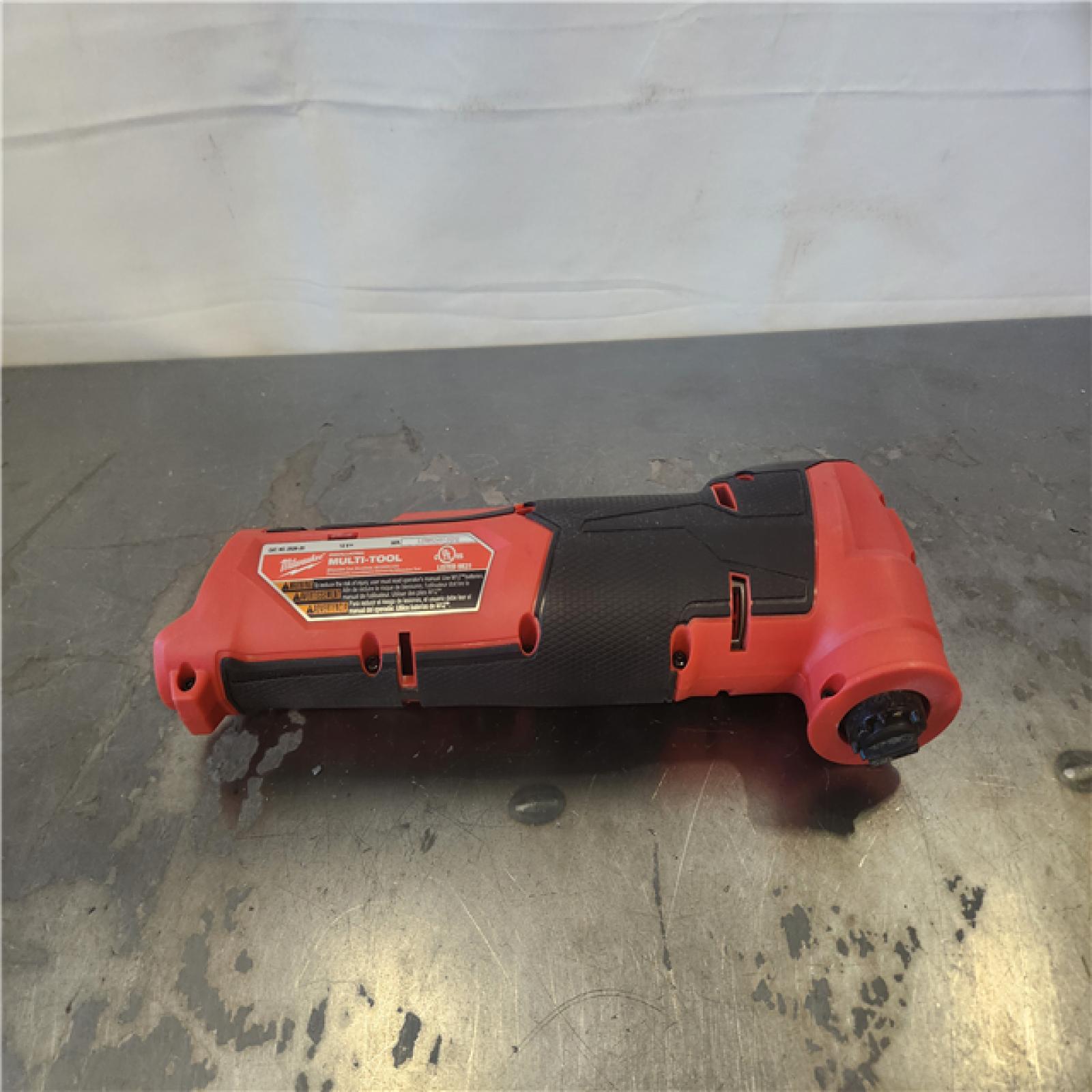 AS-IS- Milwaukee M12 FUEL 12-Volt Lithium-Ion Cordless Oscillating Multi-Tool (Tool-Only)