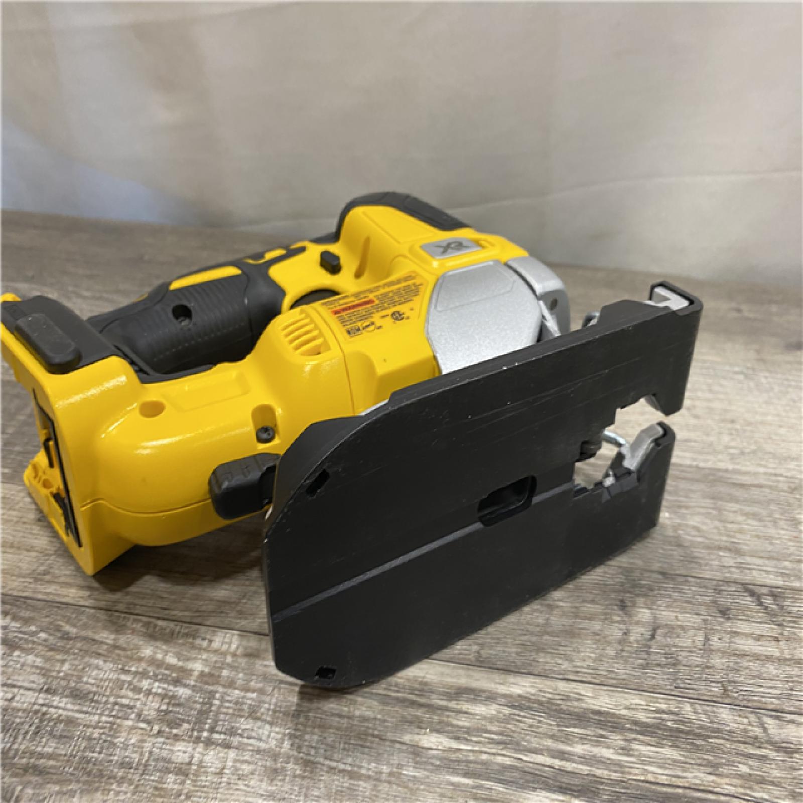 AS-IS DEWALT 20V MAX XR Cordless Brushless Jigsaw (Tool Only)