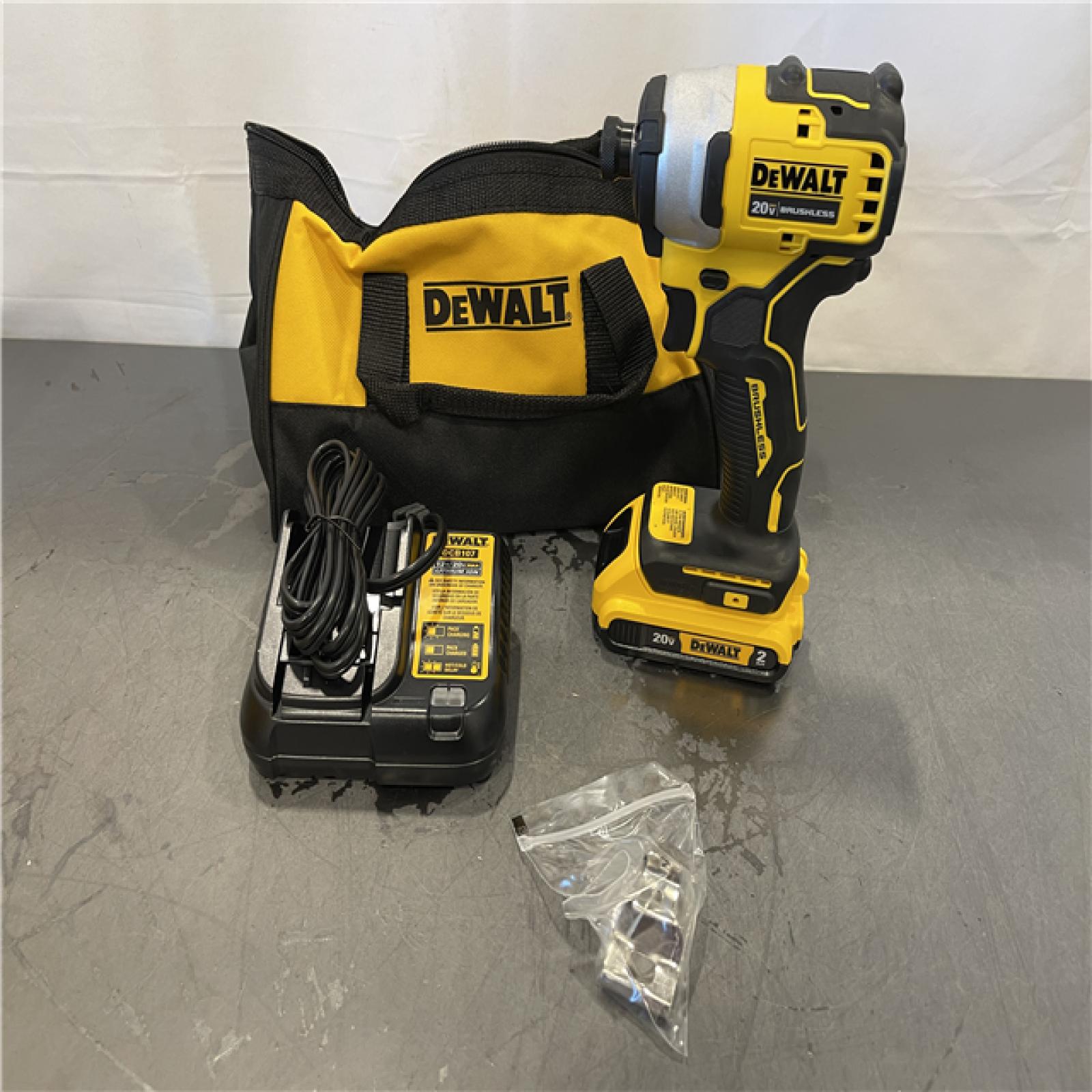 AS-IS - DEWALT ATOMIC 20V MAX* Brushless Cordless Compact 1/4 in. Impact Driver Kit