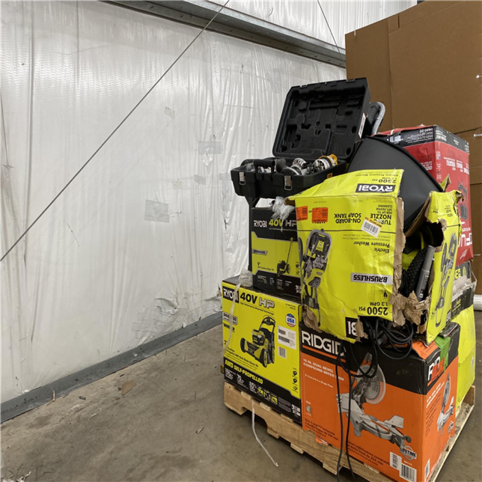 Houston Location AS IS - Tool Pallet