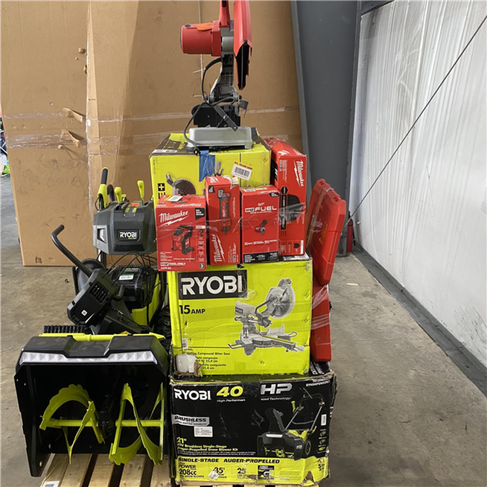 Houston Location AS IS - Tool Pallet