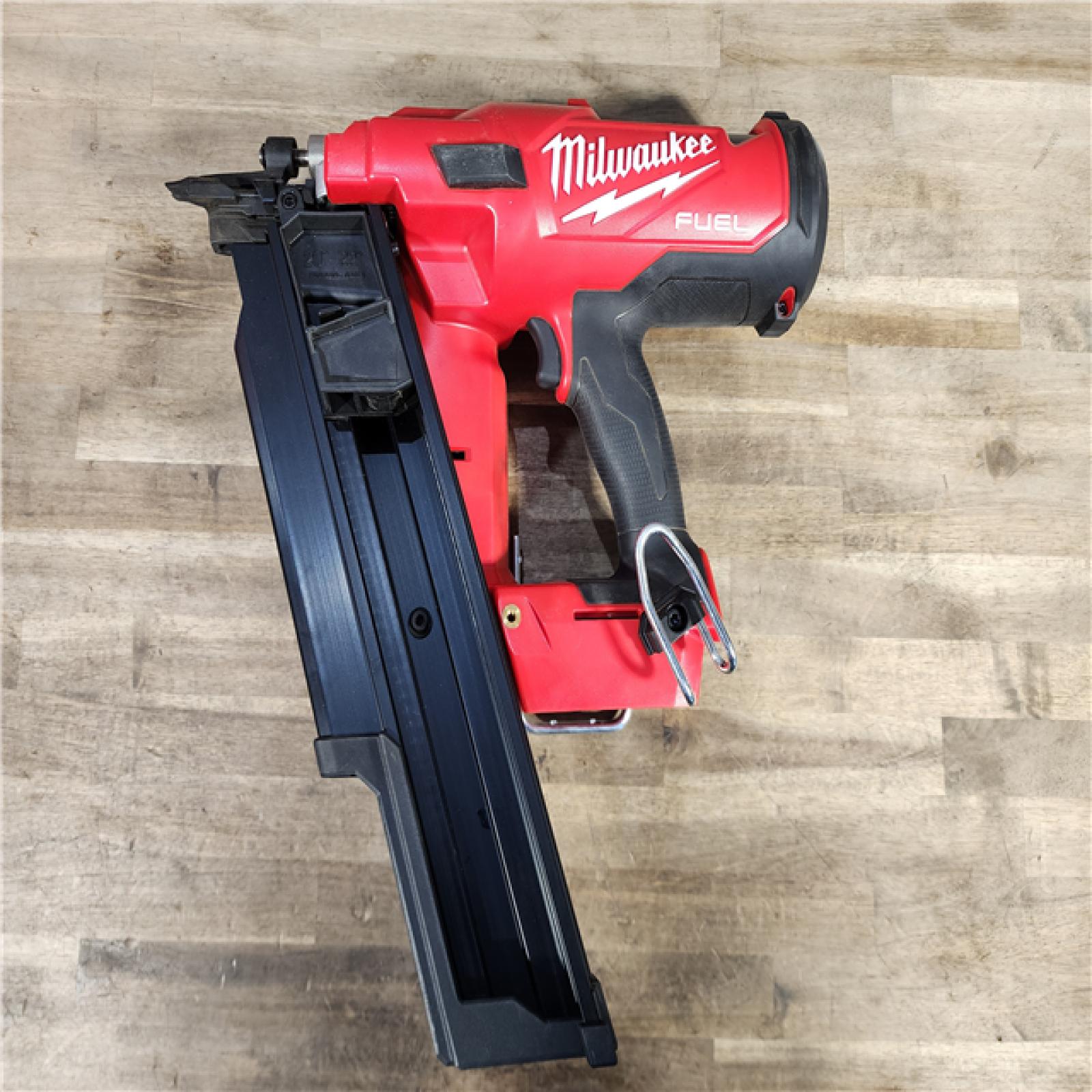 HOUSTON - LOCATION - AS-IS Milwaukee 2744-20 M18 FUEL 3-1/2 in. 18-Volt 21-Degree Lithium-Ion Brushless Cordless Framing Nailer (Tool-Only)