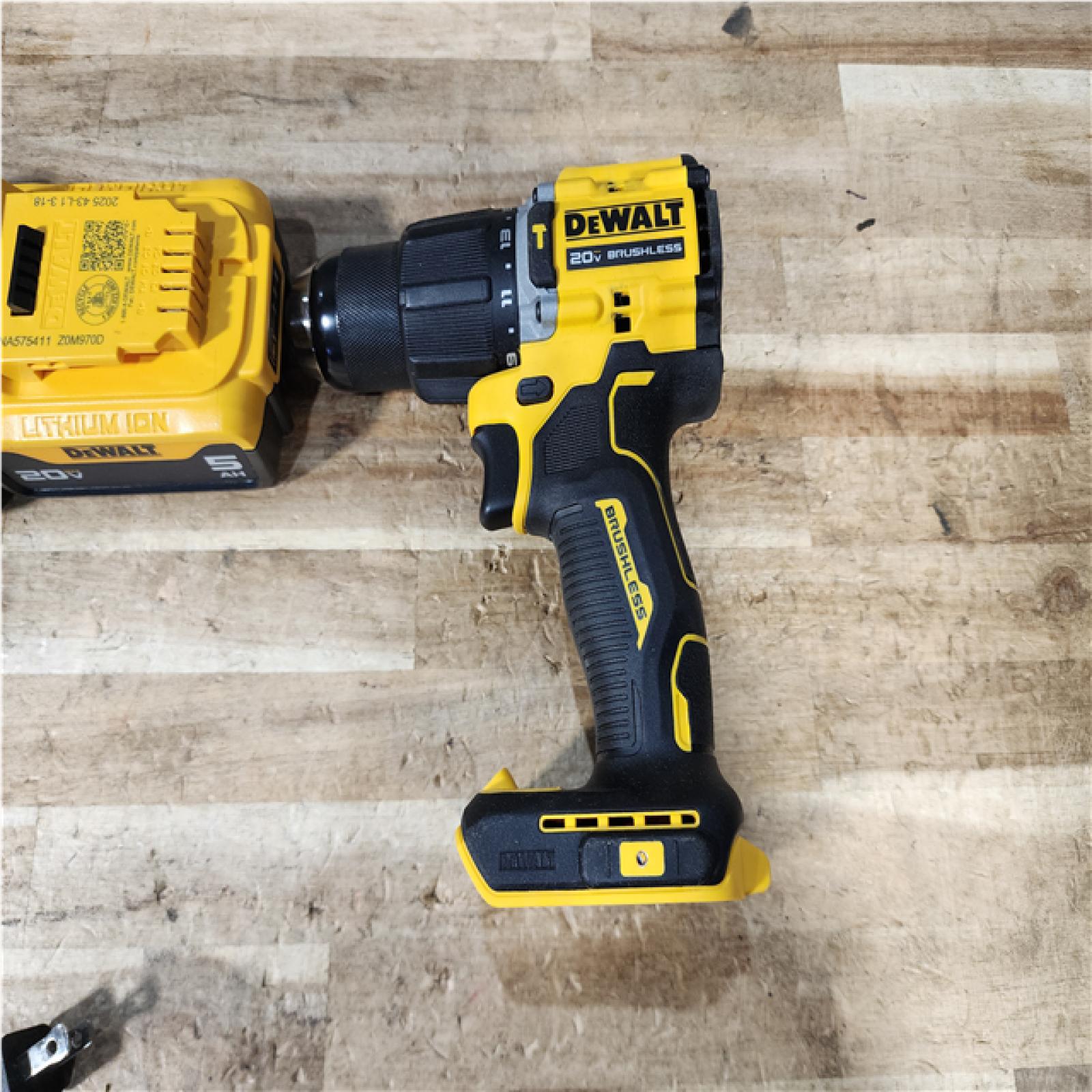 HOUSTON LOCATION - AS - IS DEWALT ATOMIC 20V Lithium-Ion Cordless 1/2 in. Hammer Drill Kit