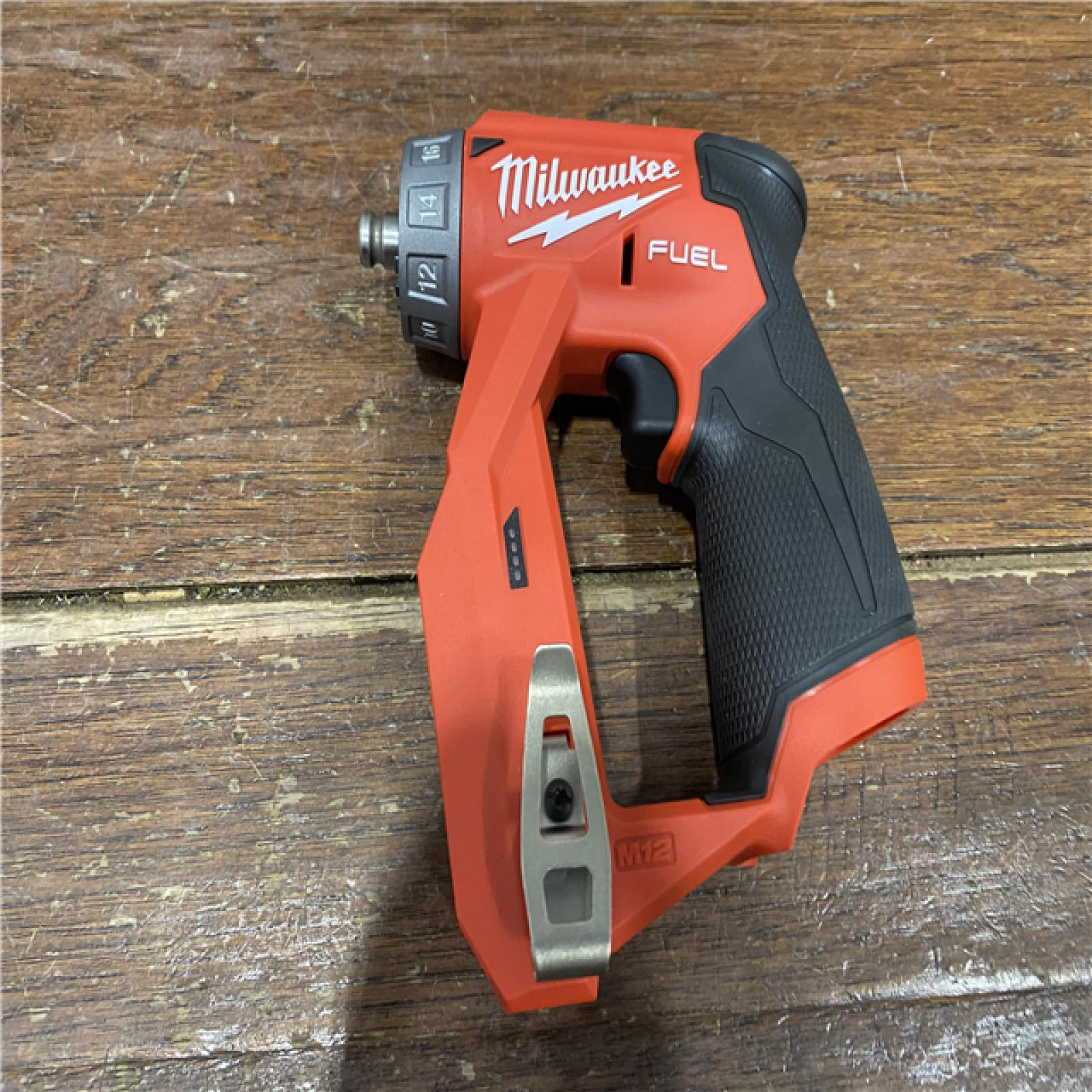 AS-IS Milwaukee 2505-22 M12 FUEL Lithium-Ion 3/8 in. Cordless Installation Drill Driver Kit (2 Ah)