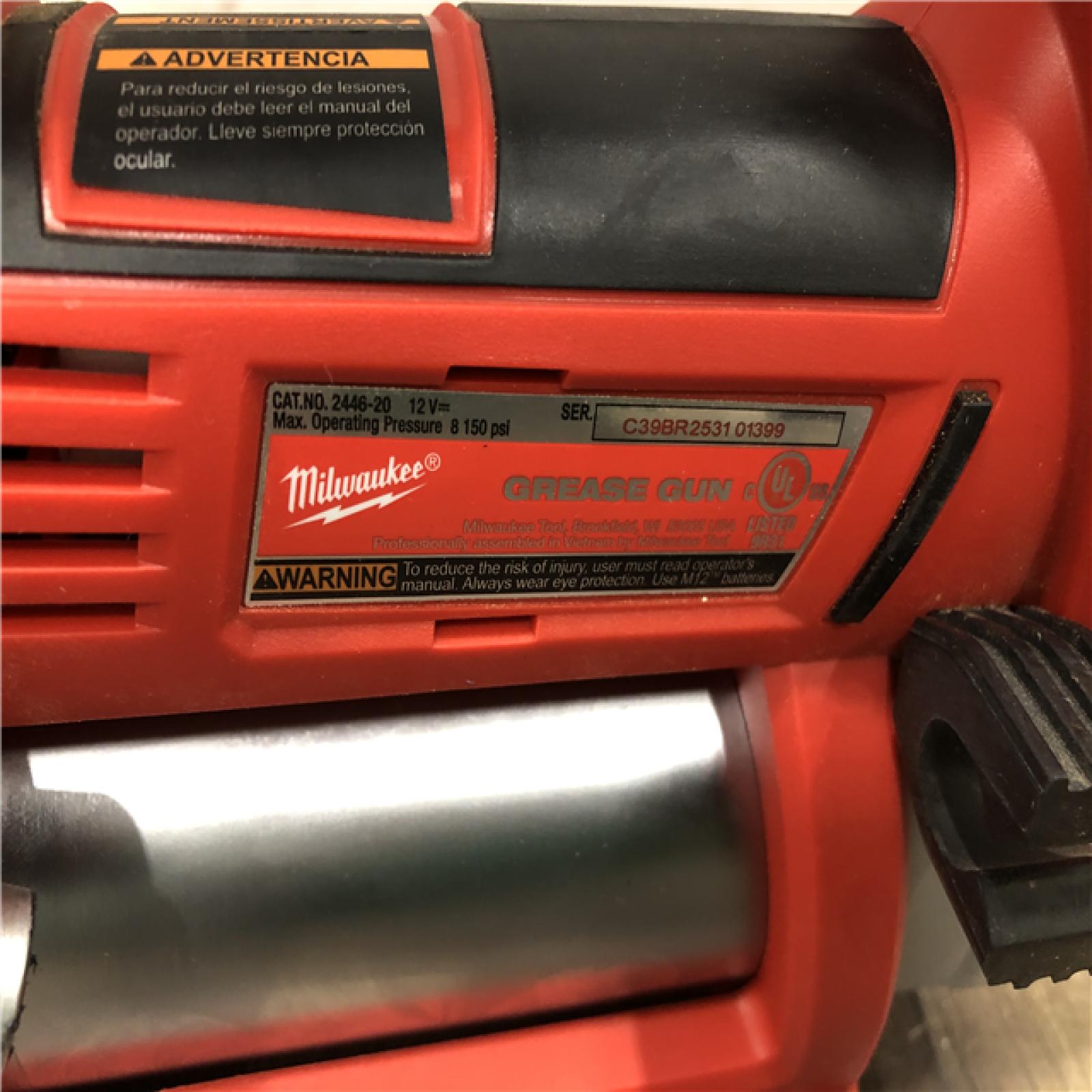 AS-IS Milwaukee 12V Lithium-Ion Cordless Grease Gun (Tool-Only)